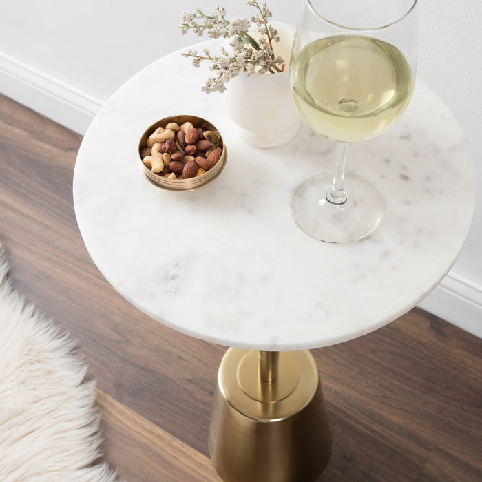 Decorating with Natural Materials