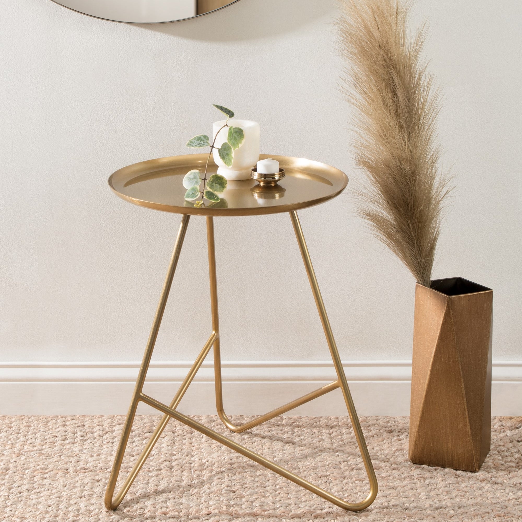 How to Style an End Table