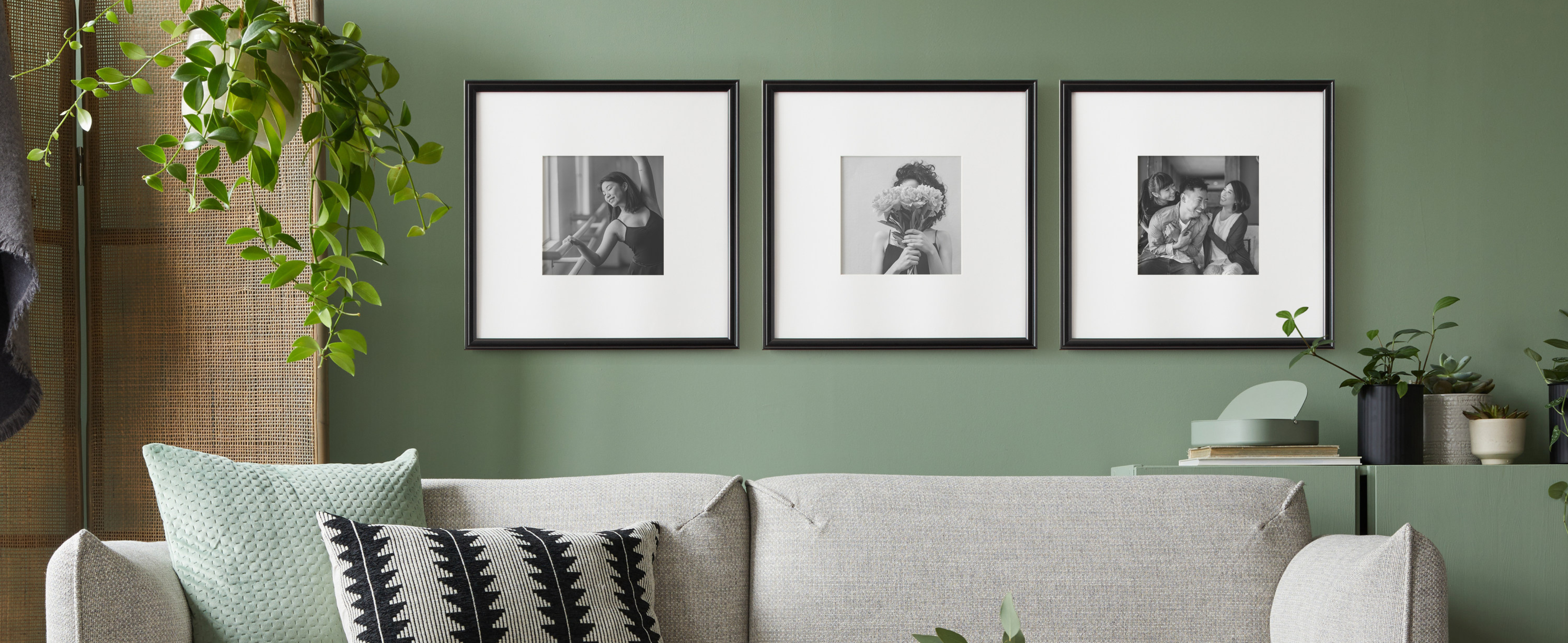 Wall Picture Frames