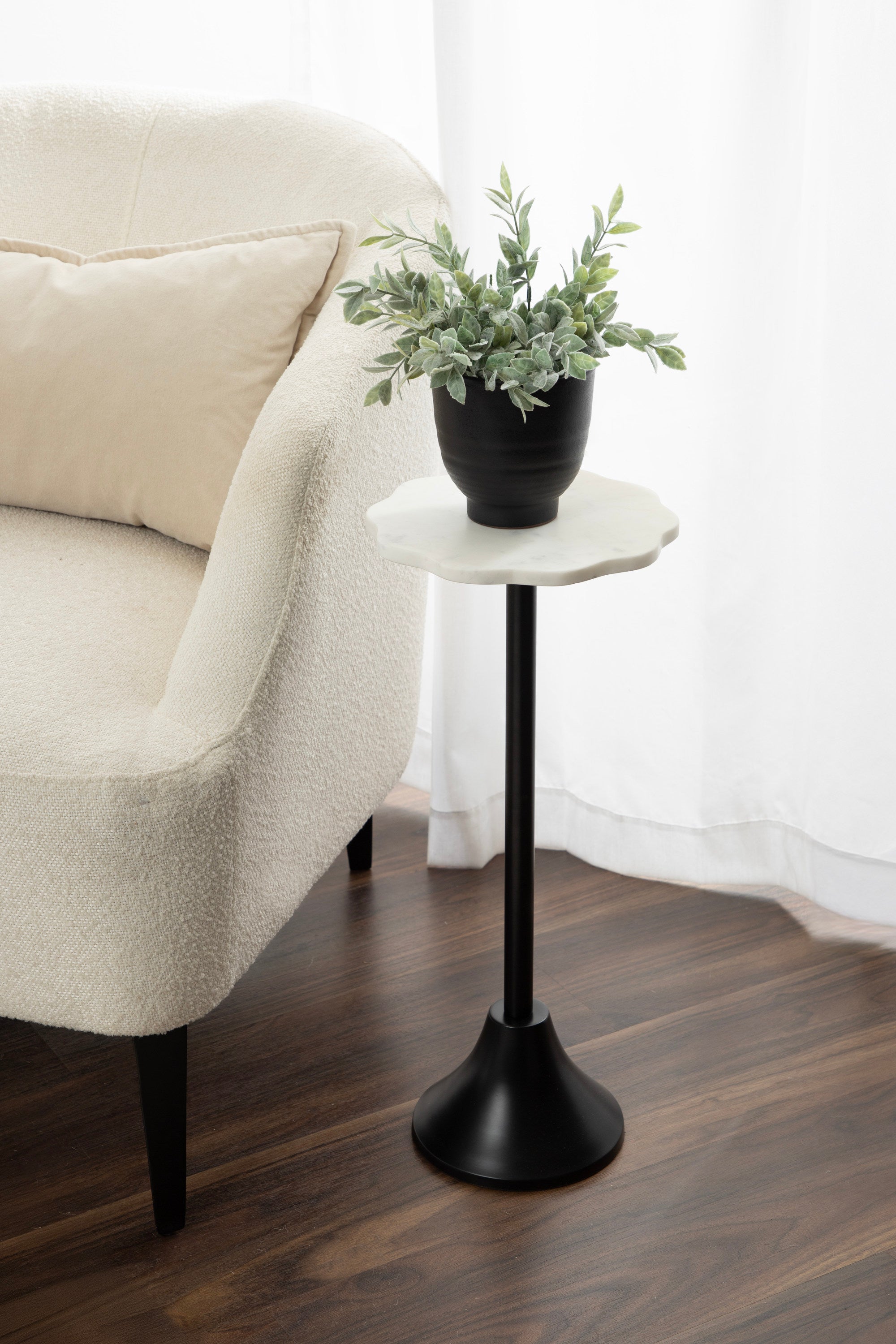 Side Table White Black 10x10x23 6