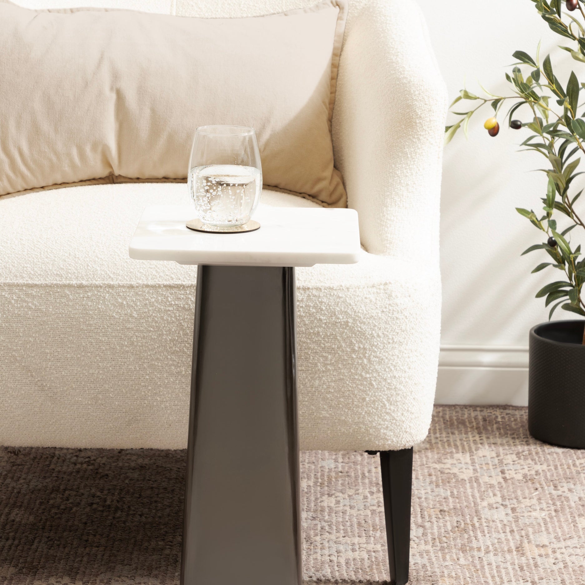 Drink Table 10x10x22 White Pewter 7