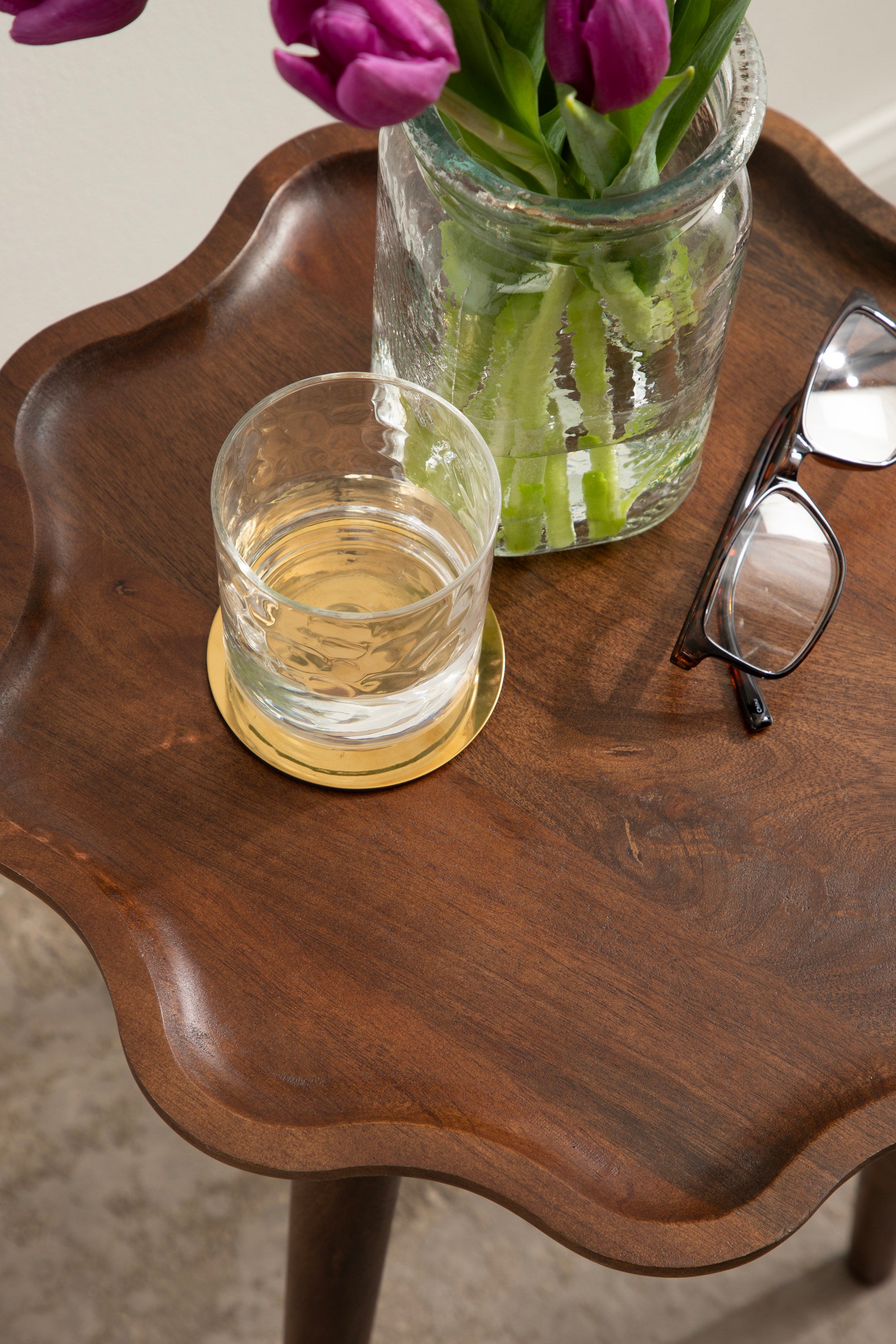 Side Table Walnut Brown 15x15x22 7