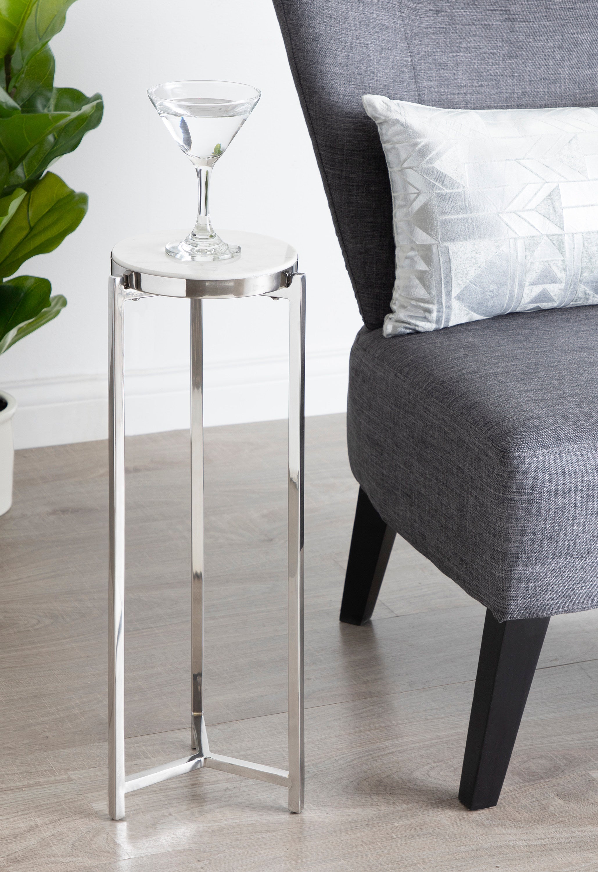Drink Table White Silver 9x9x23 6