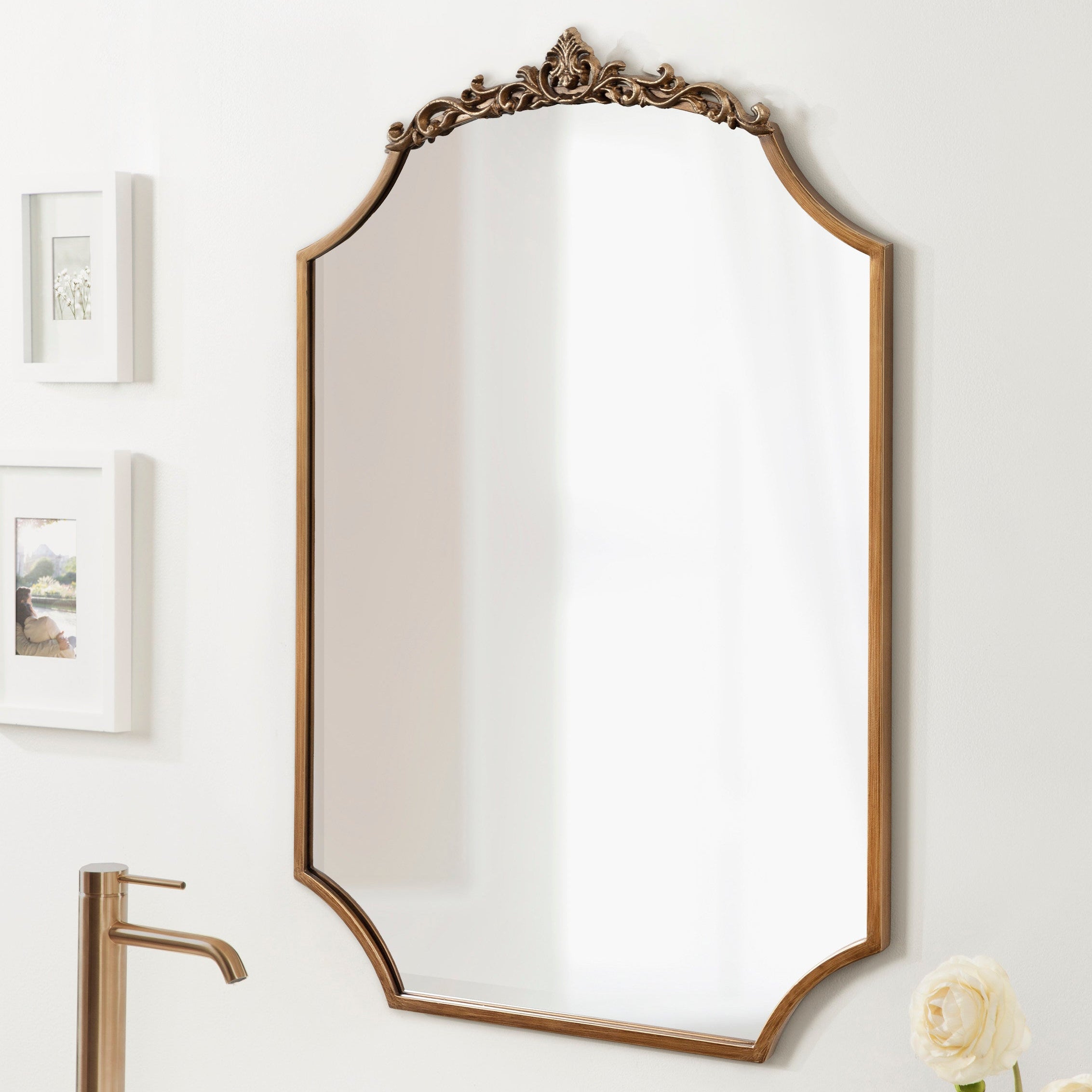Scallop Mirror 24x36 Gold 6