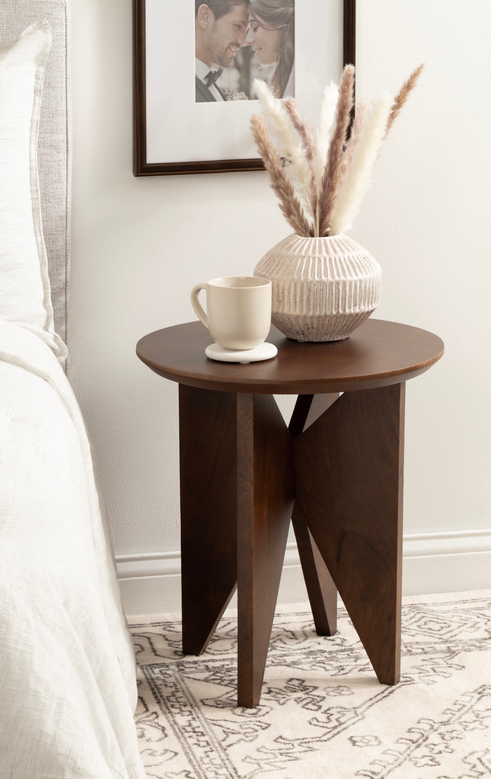 Side Table Walnut Brown 18x18x20 7