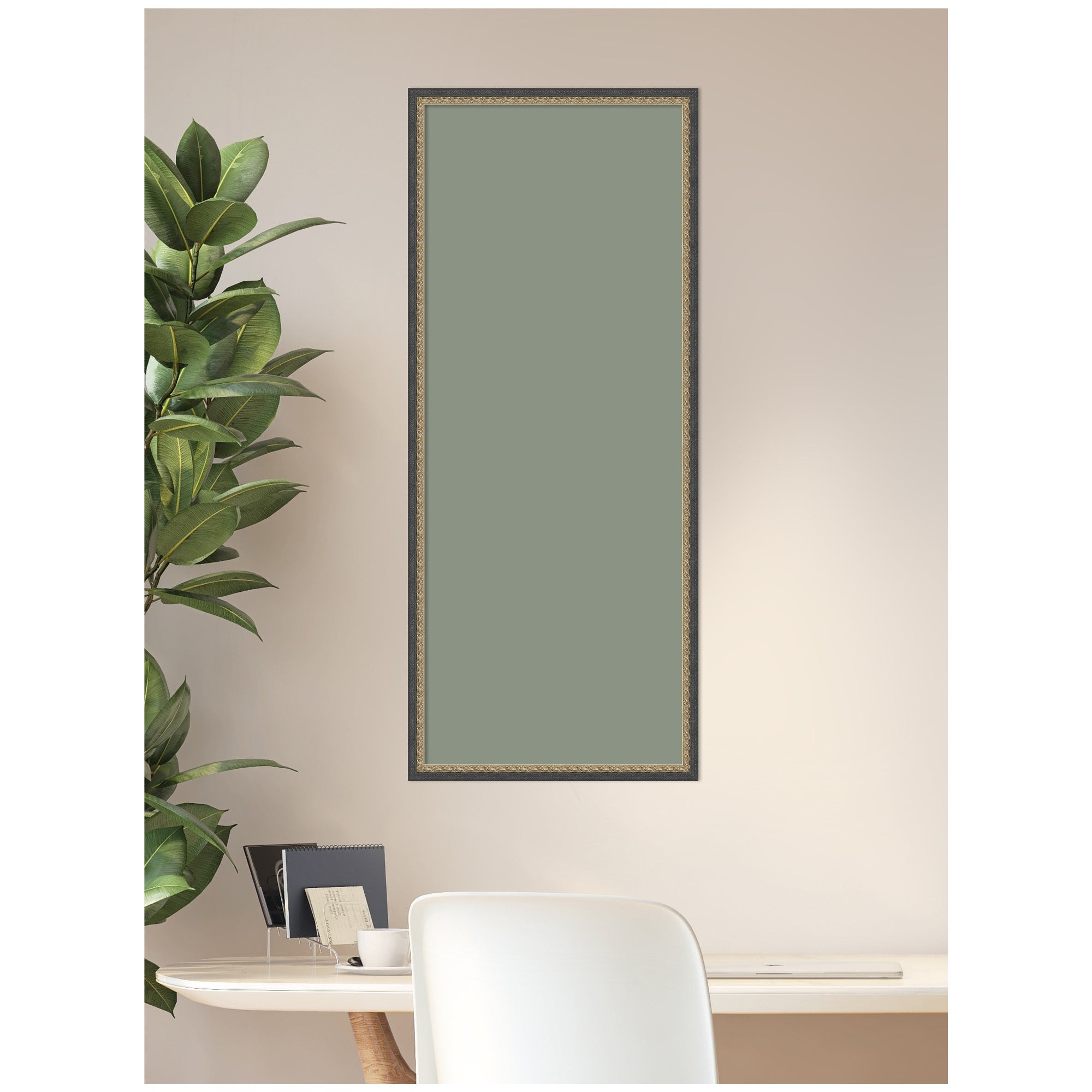 Pinboard Matinee Black Bronze 17x41 7