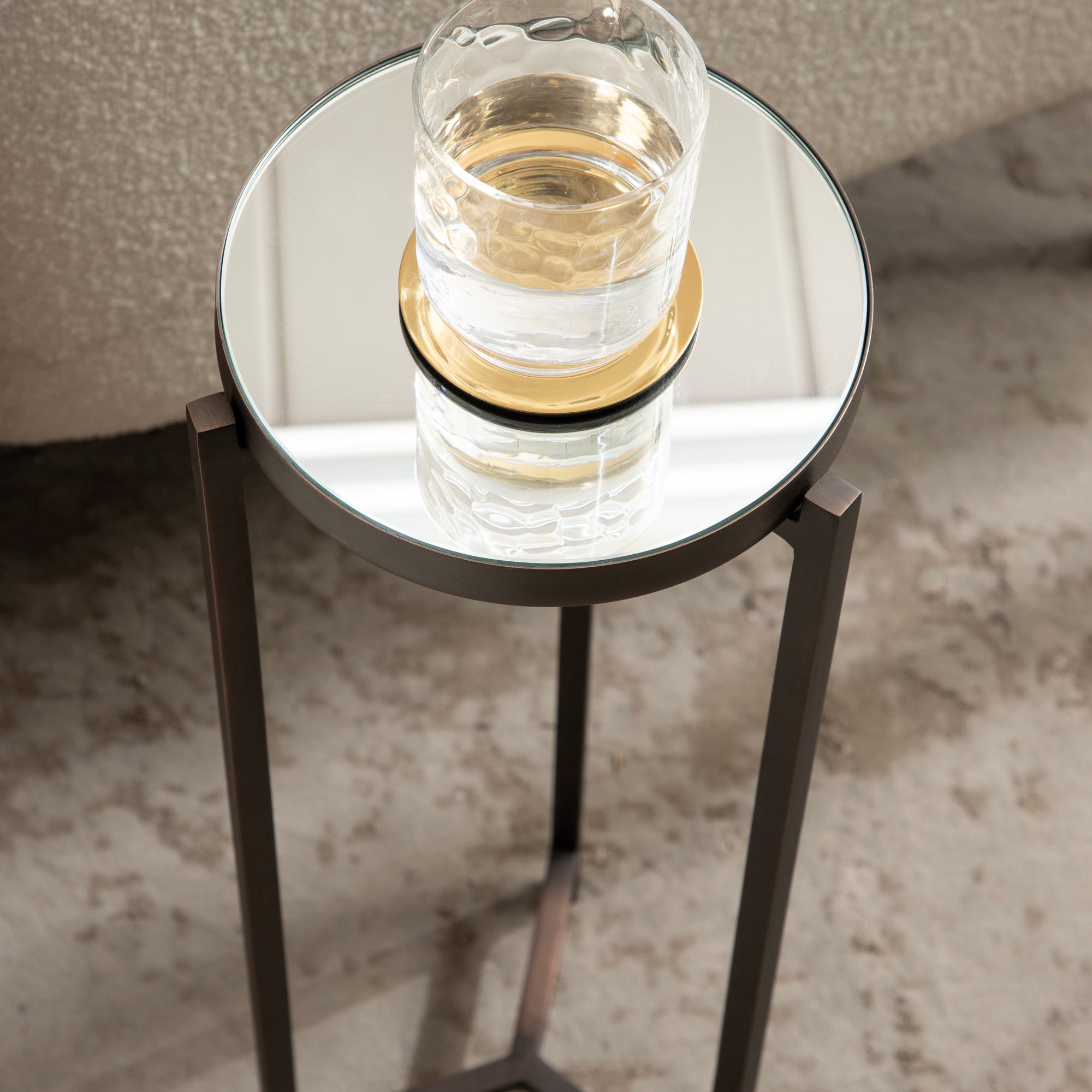 Drink Table Mirror Bronze 9x9x23 7