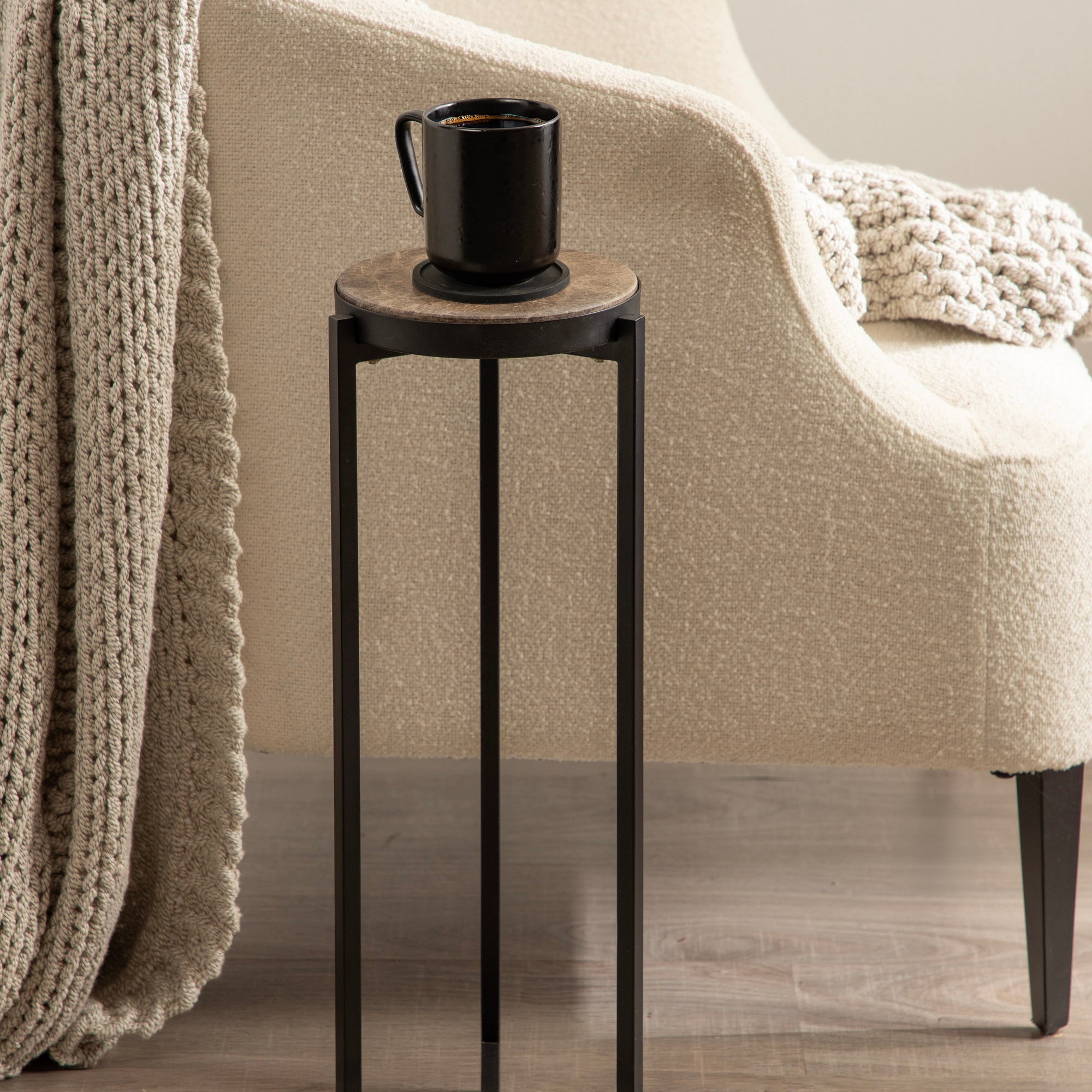 Drink Table Brown Black 9x9x23 6