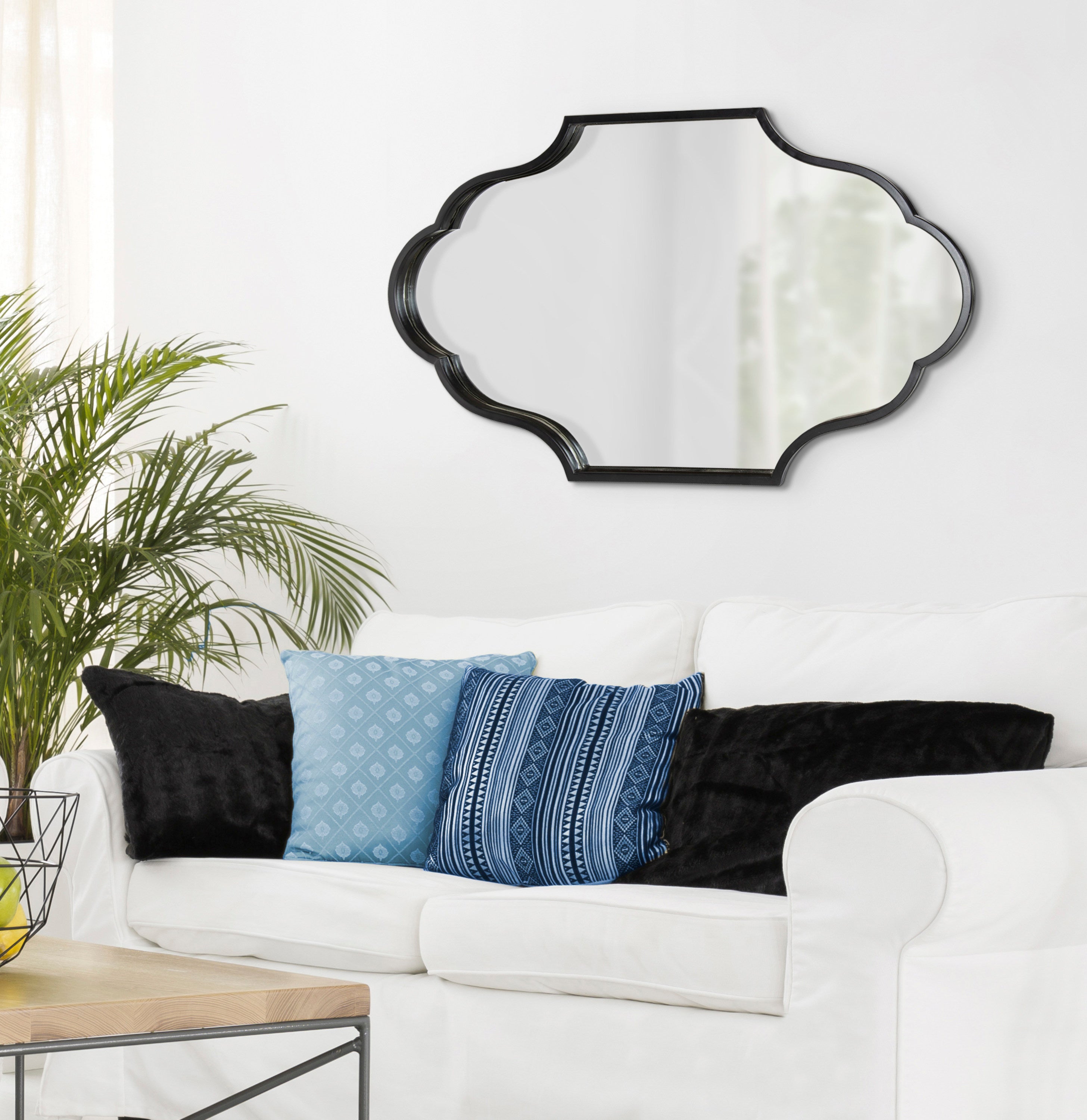 Scallop Mirror Black 23x37 7