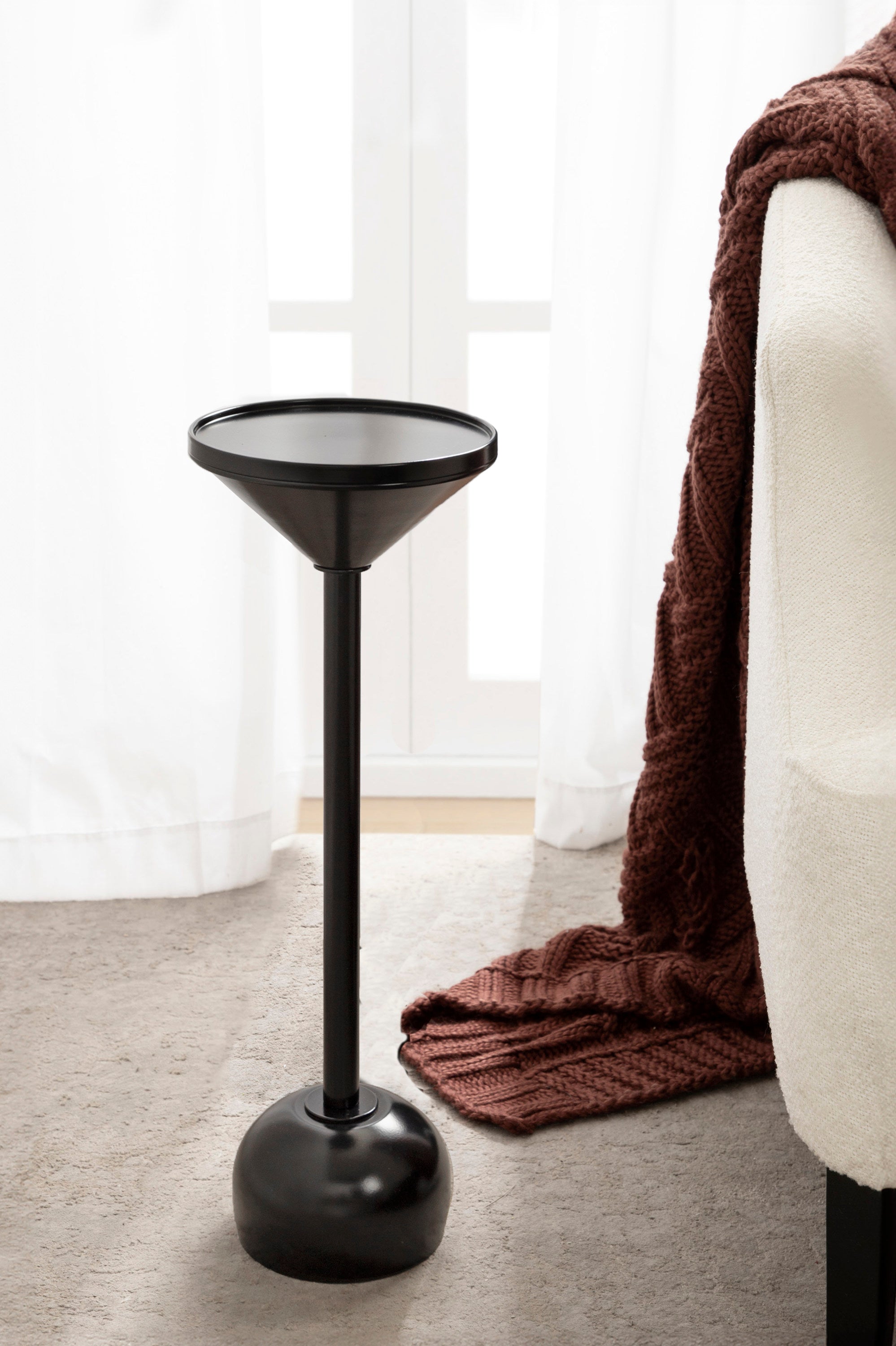Drink Table Black 8x8x23 6