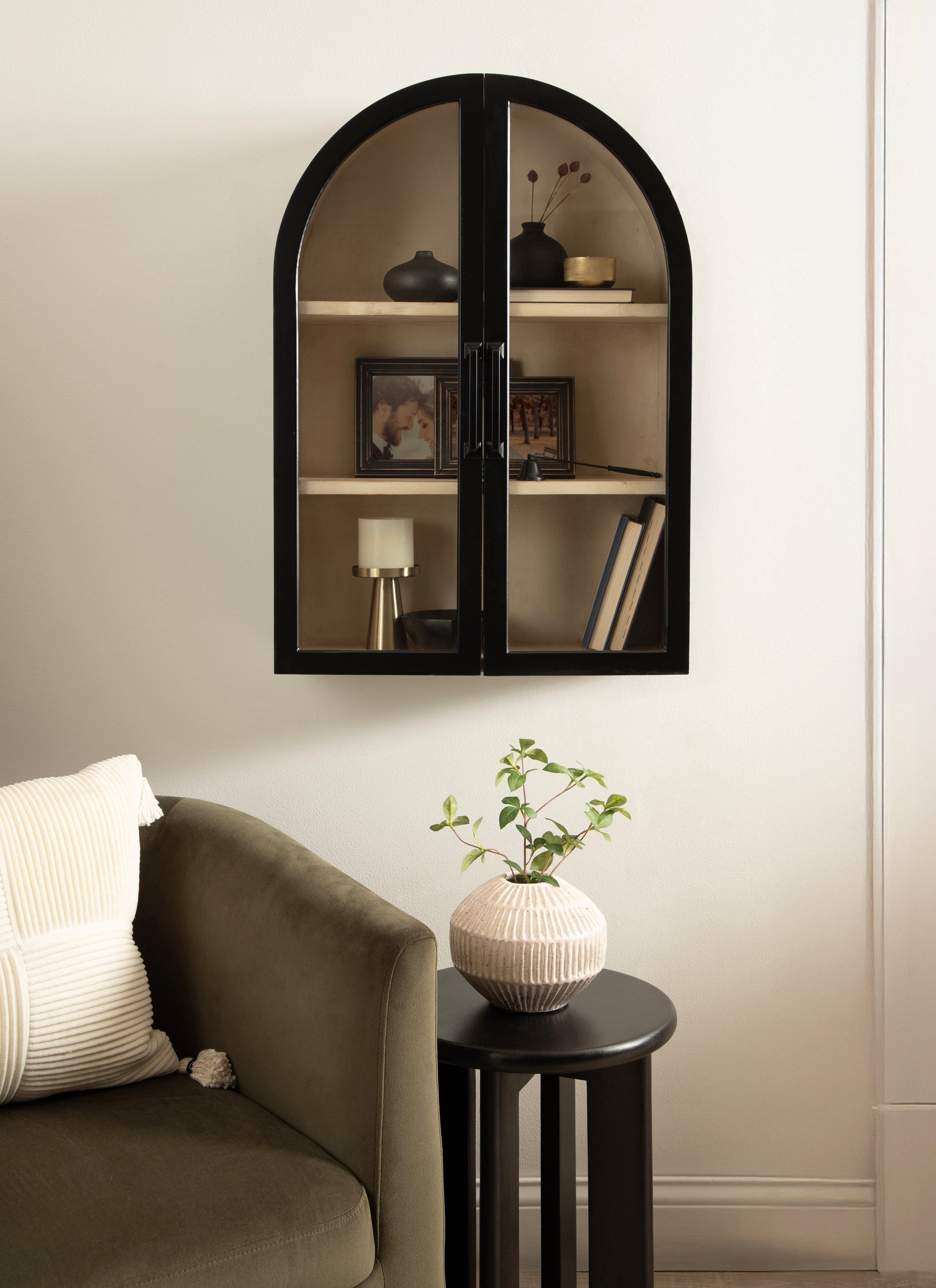 Cabinet Black 21x8x30 7