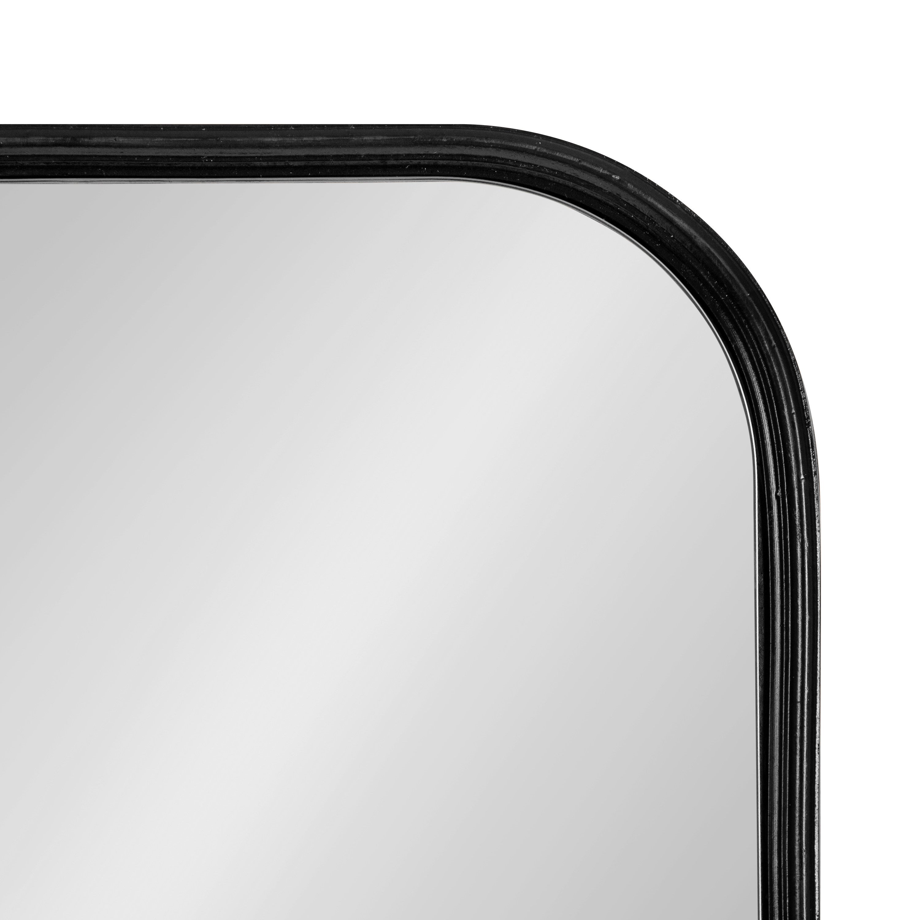 Irregular Mirror Black 20x32 3