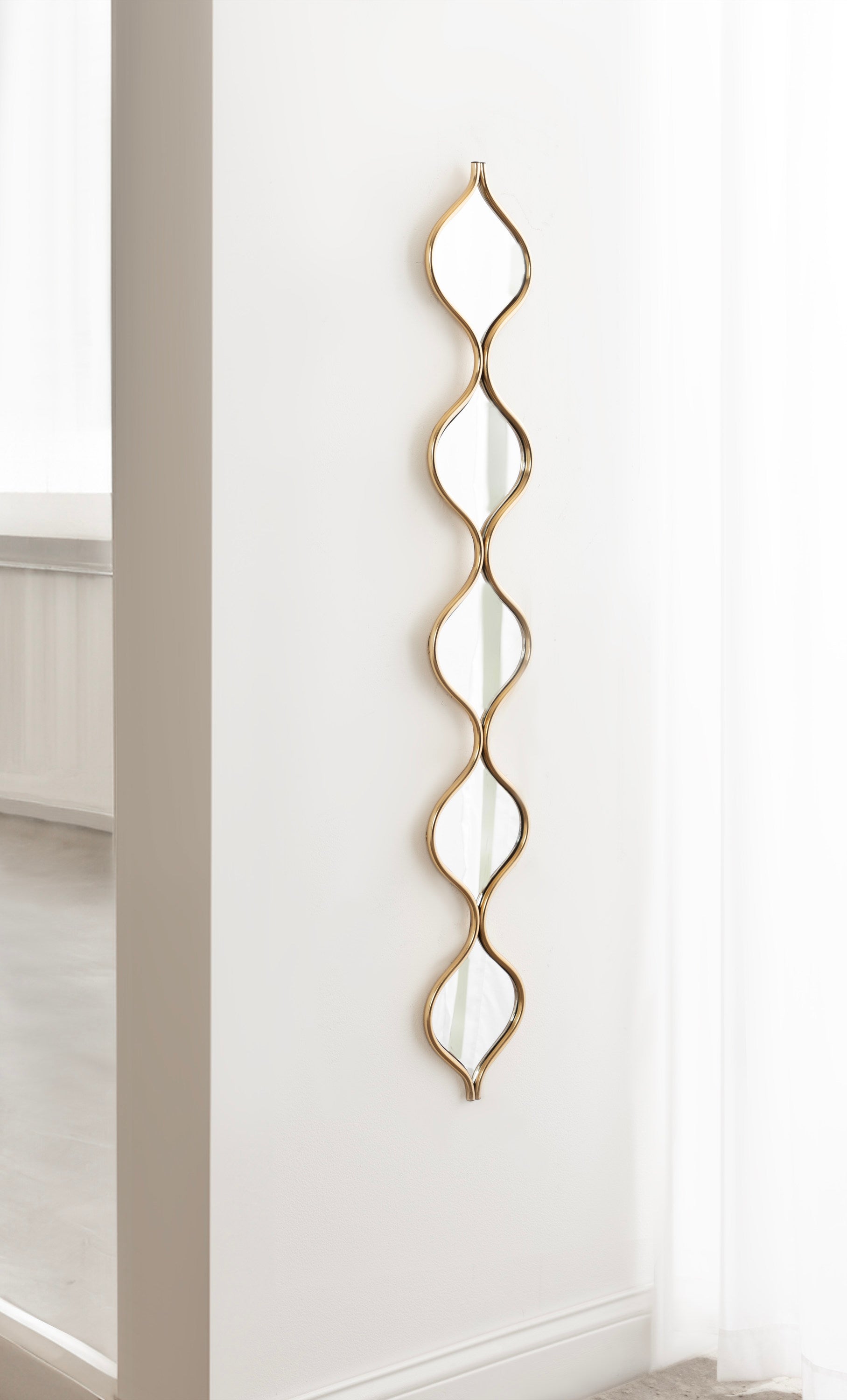 Irregular Mirror 7x42 Gold 7