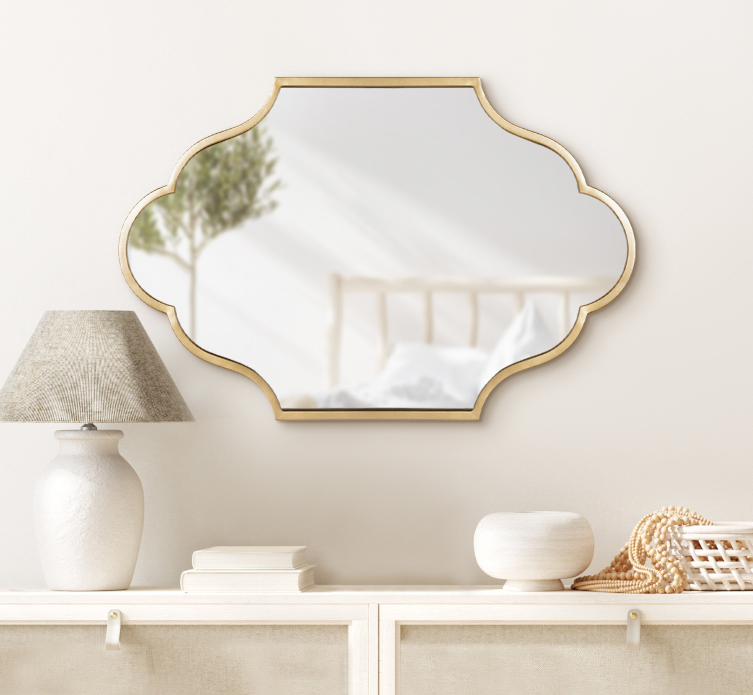 Scallop Mirror Gold 20x30 7