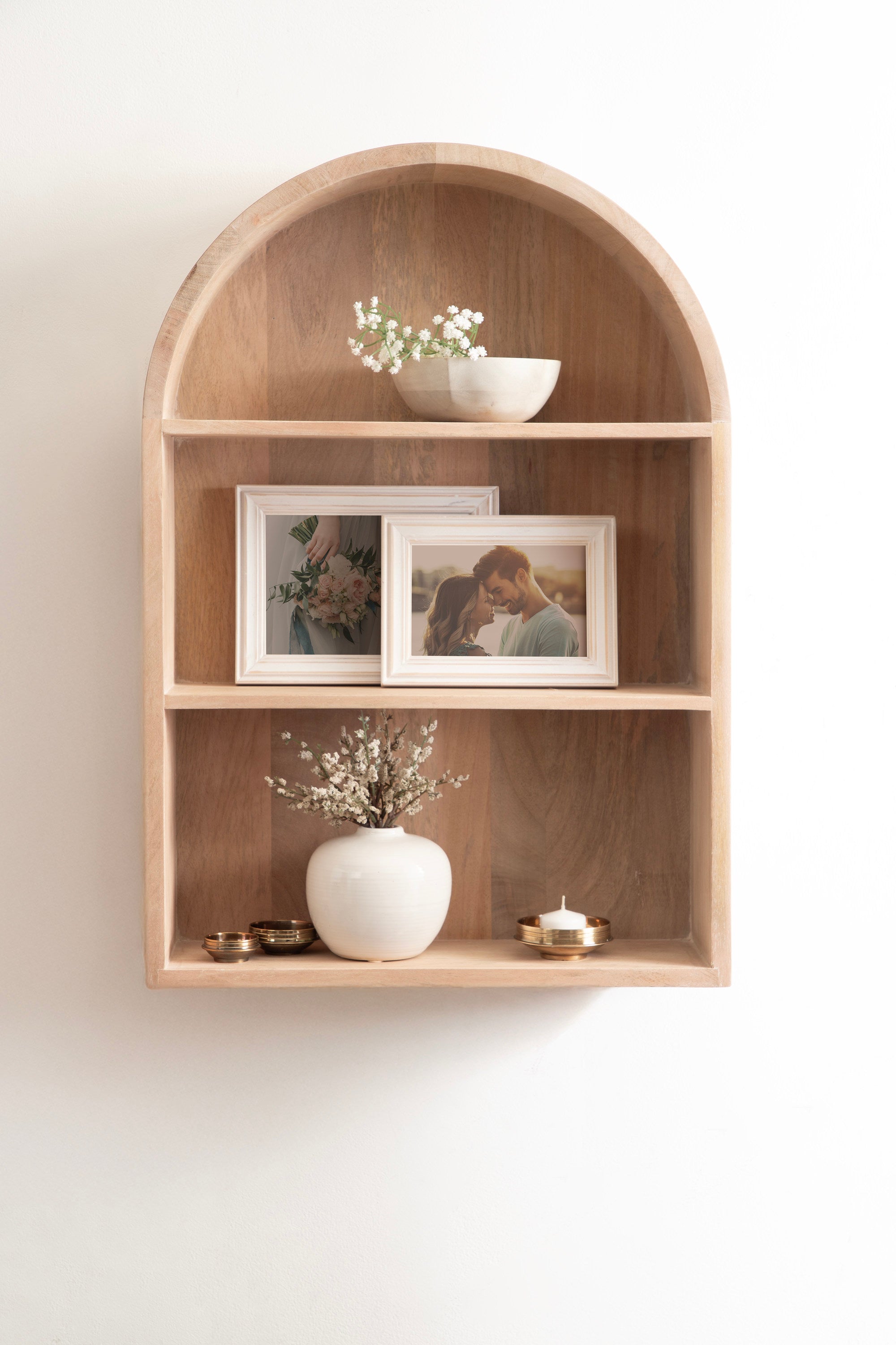 Accent Shelf Natural Beige 18x6x26 6