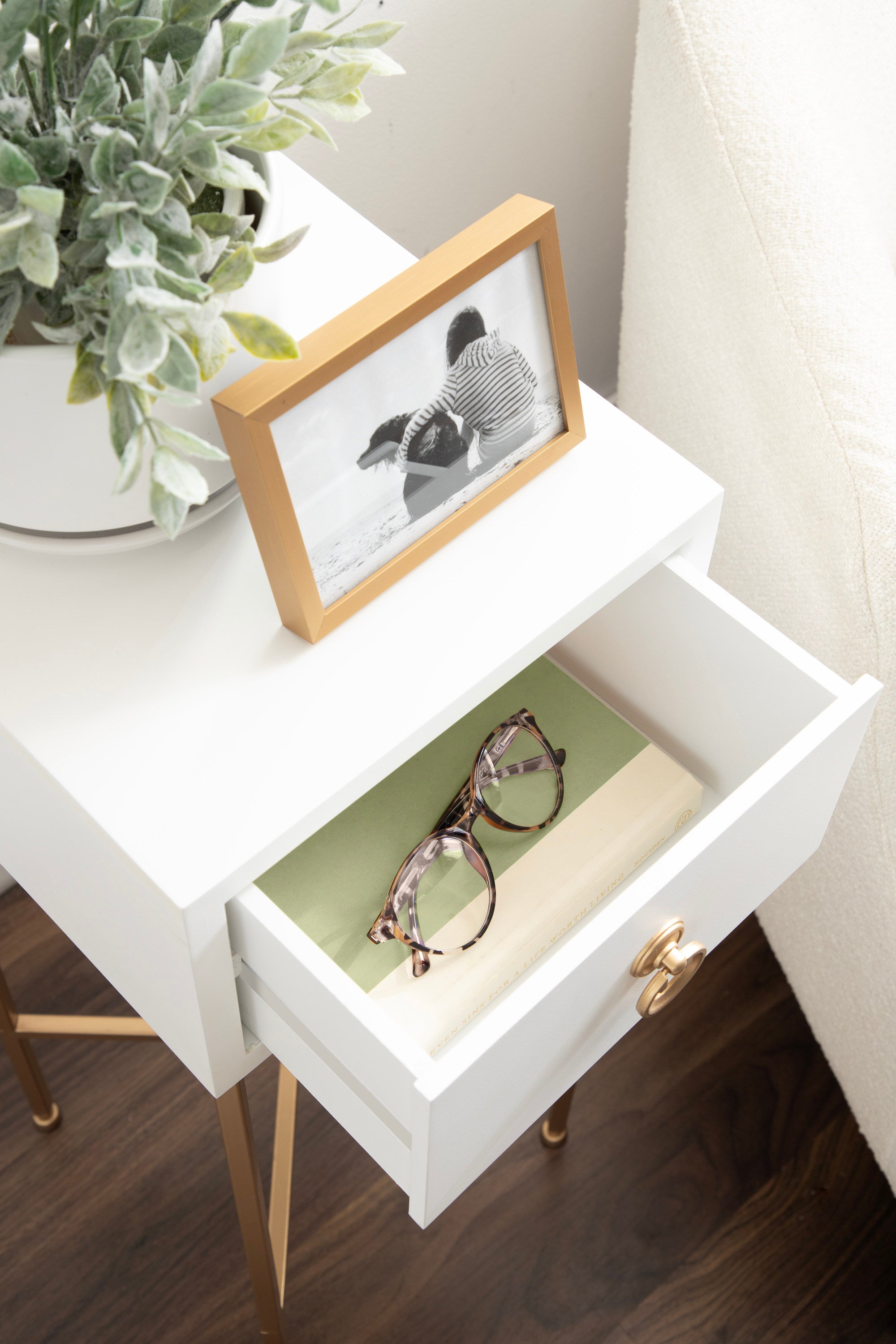 Tea Table White Gold 12x12x30 8