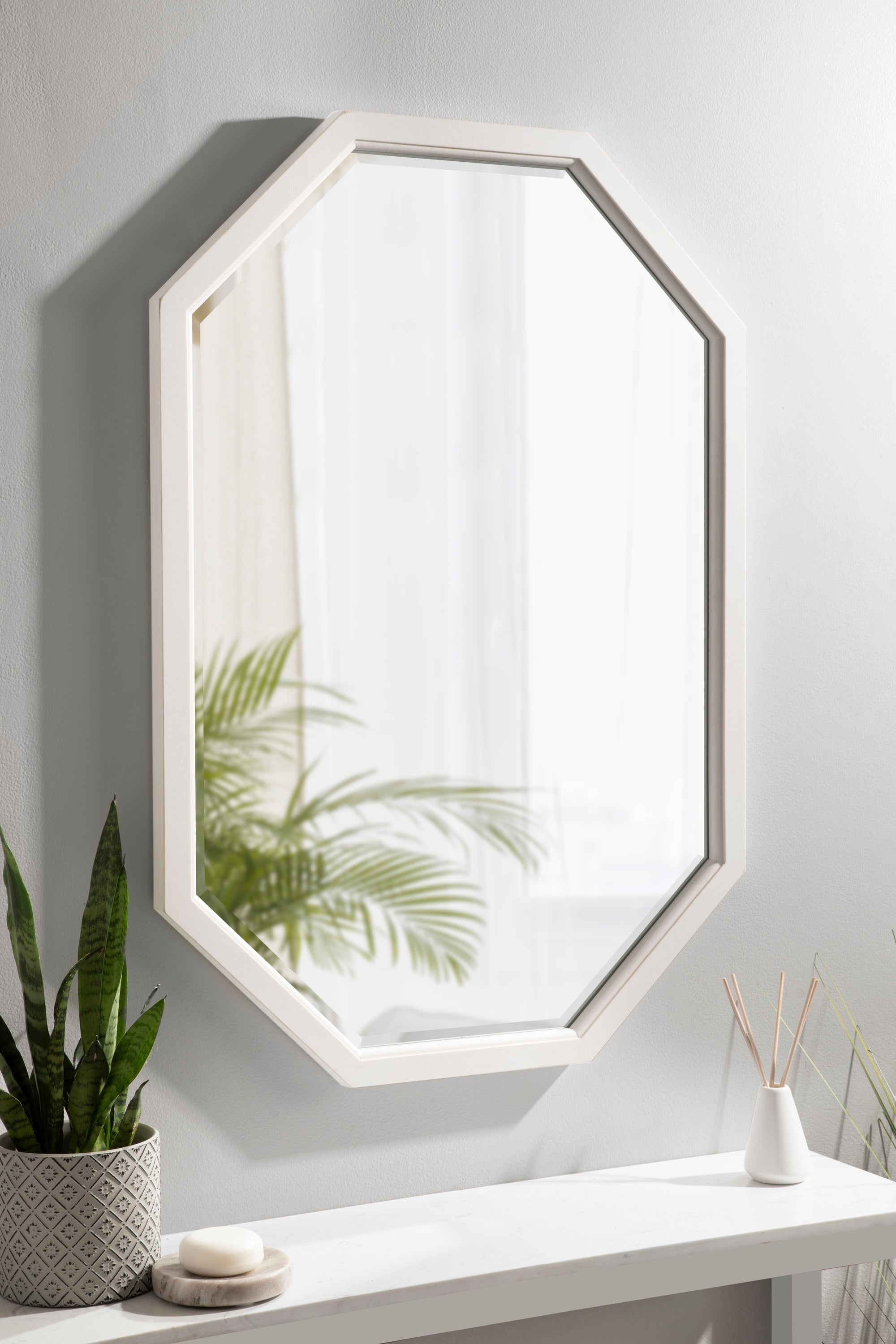 Octagon Mirror White 24x36 6