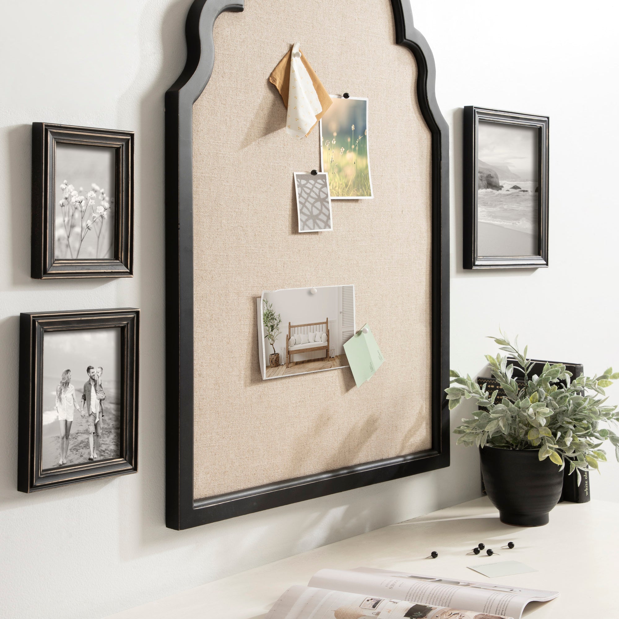 Pinboard Black 24x36 6