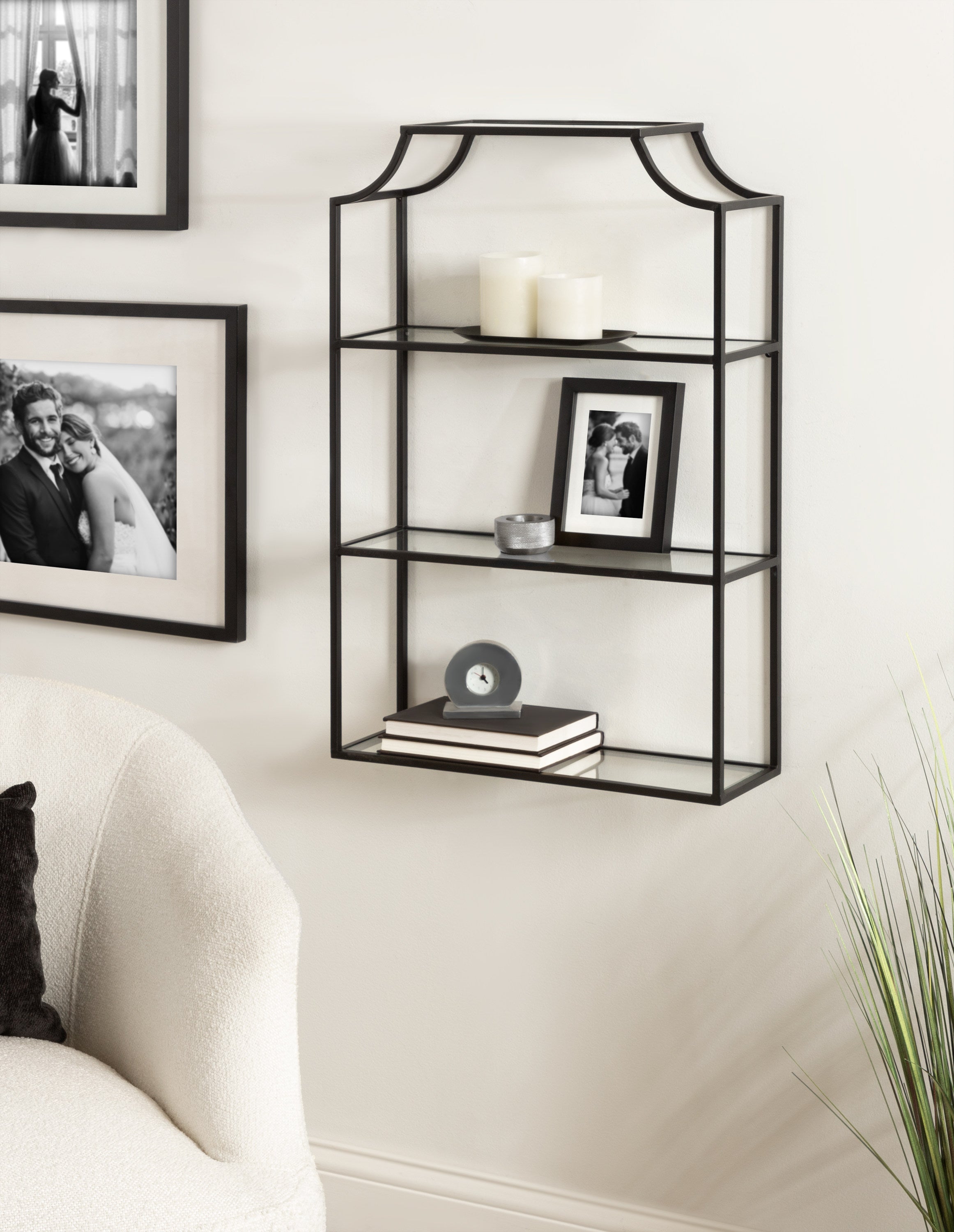 Accent Shelf Black 21x30 6
