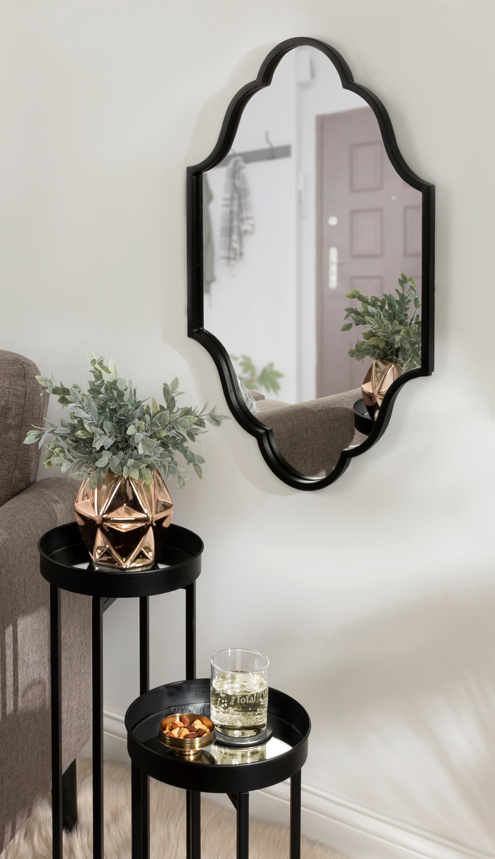 Scallop Mirror Black 20x30 6