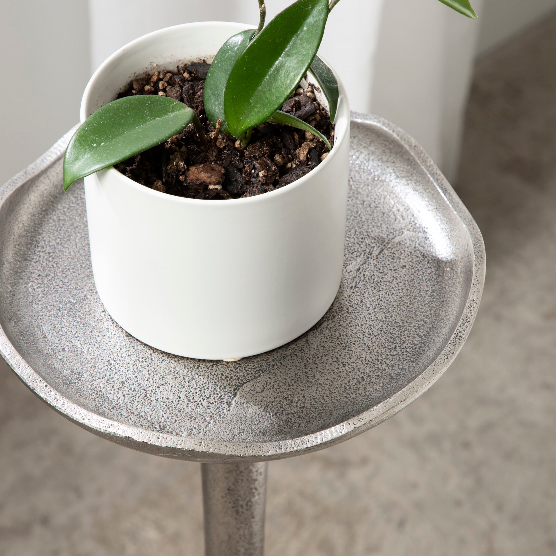 Drink Table Silver 8x8x22 6