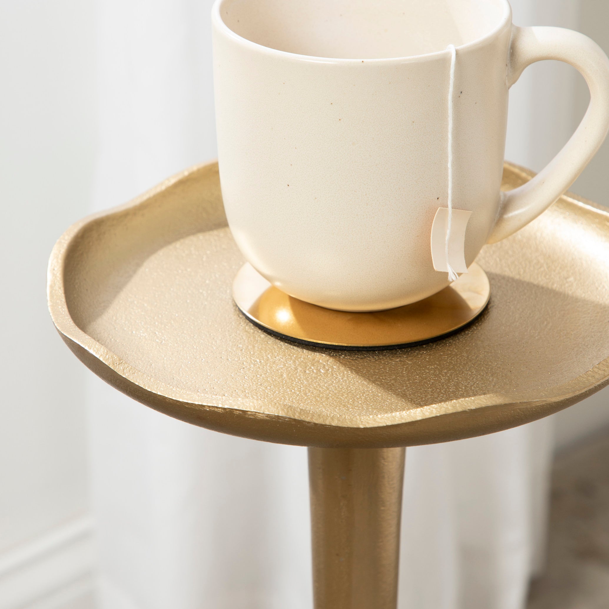 Drink Table Gold 8x8x22 6
