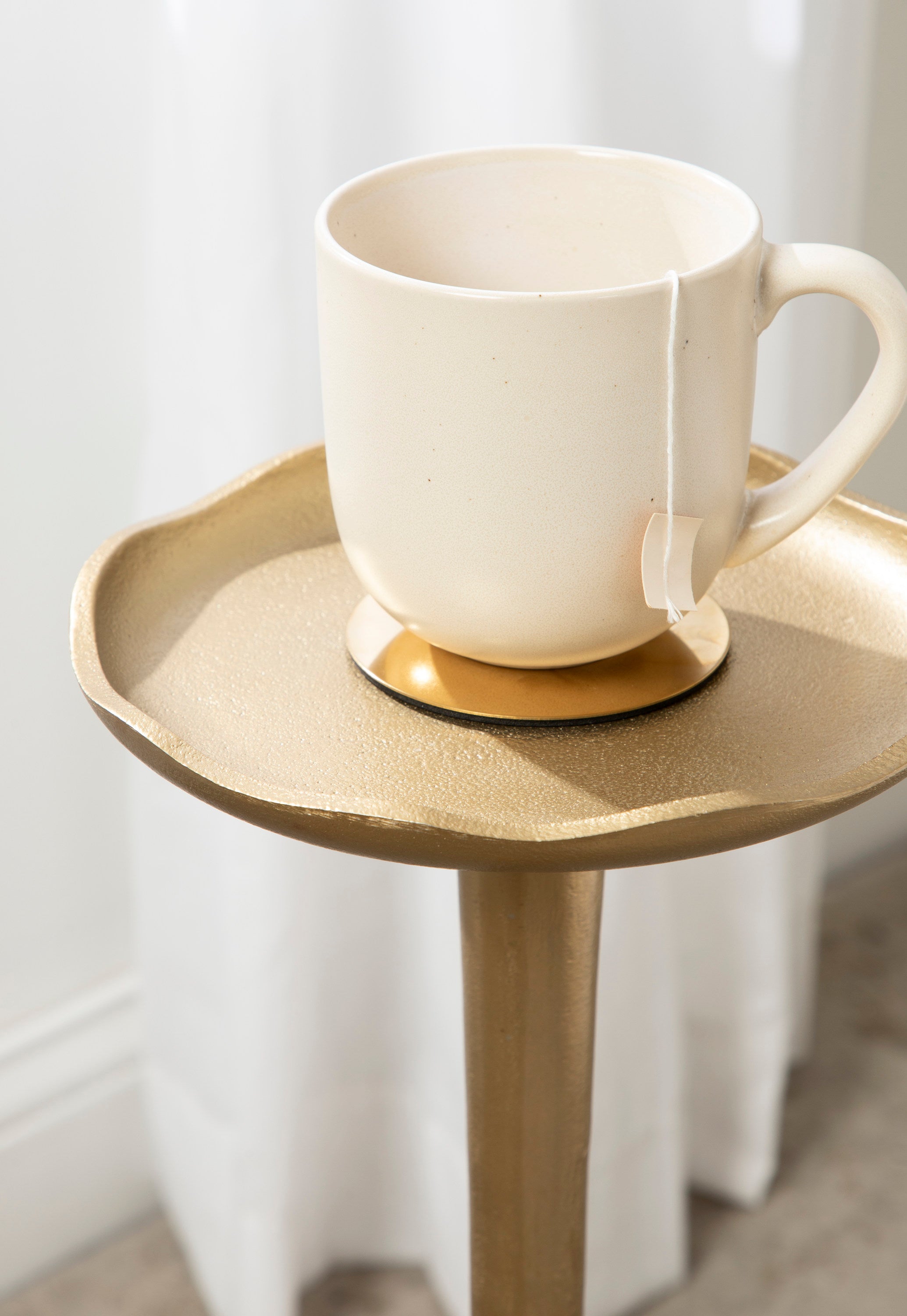 Drink Table Gold 8x8x22 6