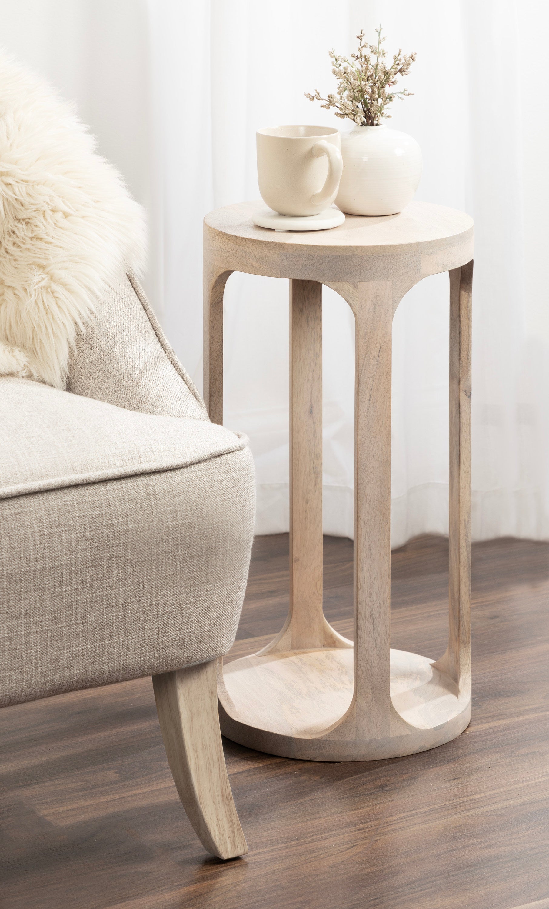 Drink Table Whitewash 12x12x23 7