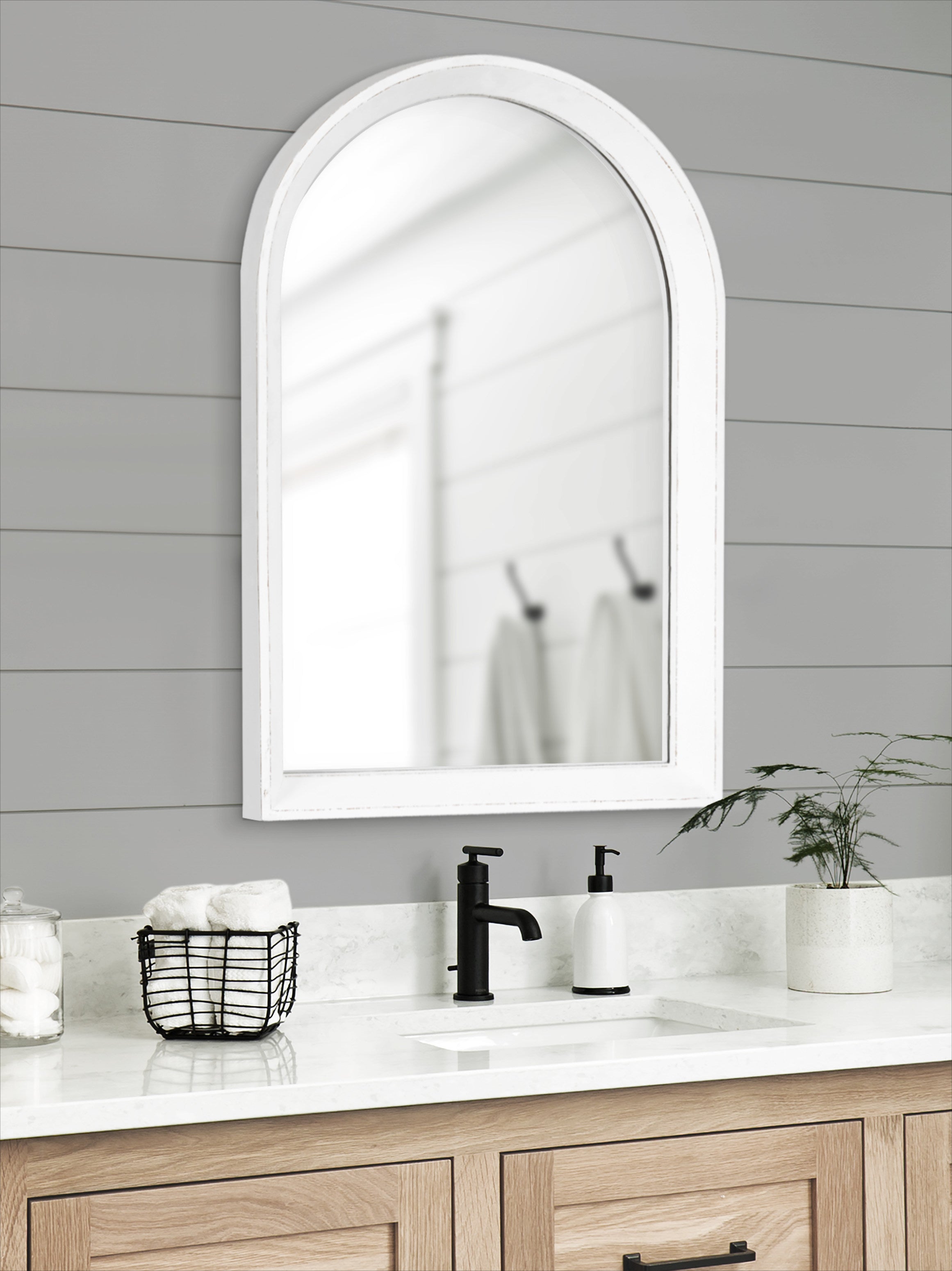 Arch Mirror White 20x30 6