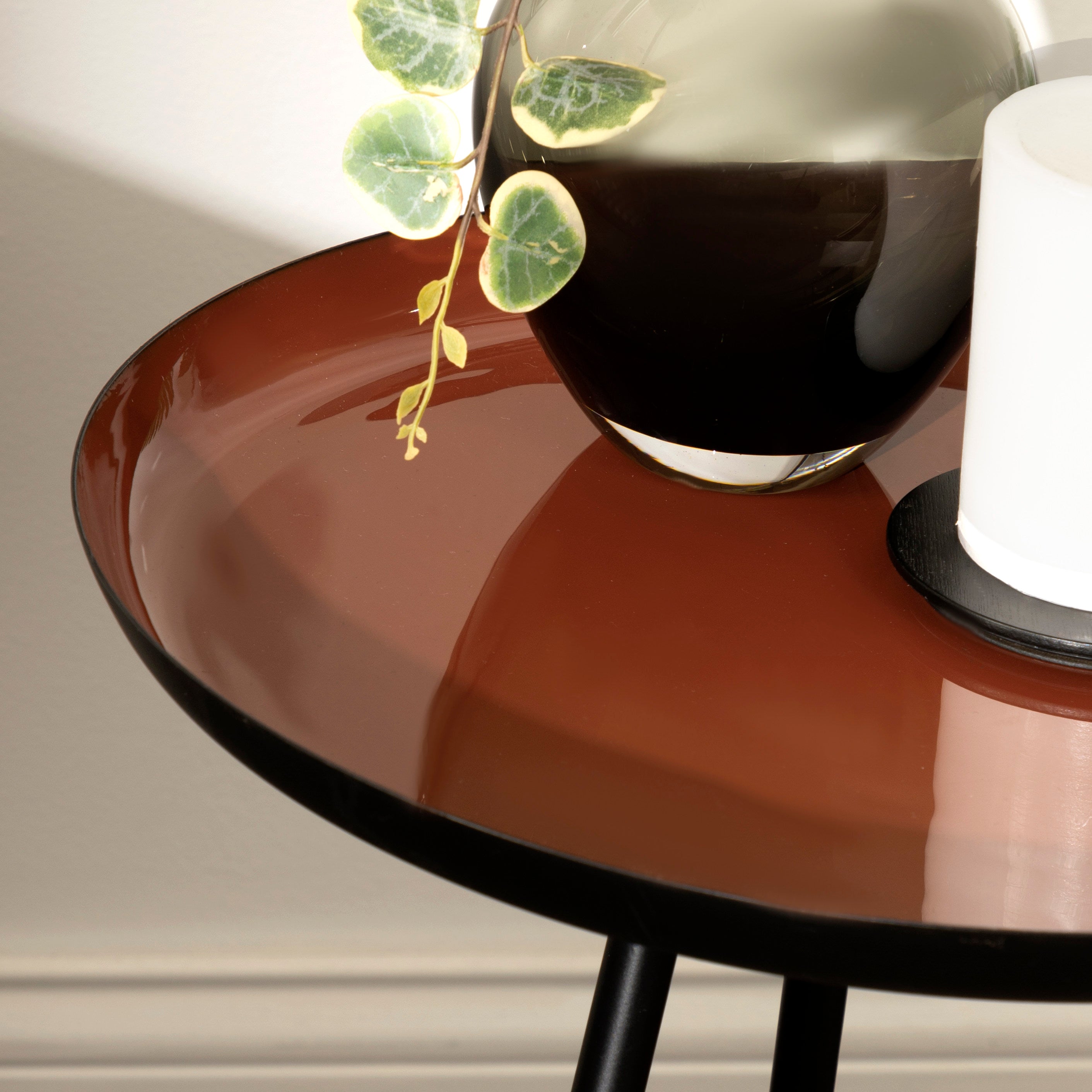 Side Table 15x15x22.5 Red Black 6
