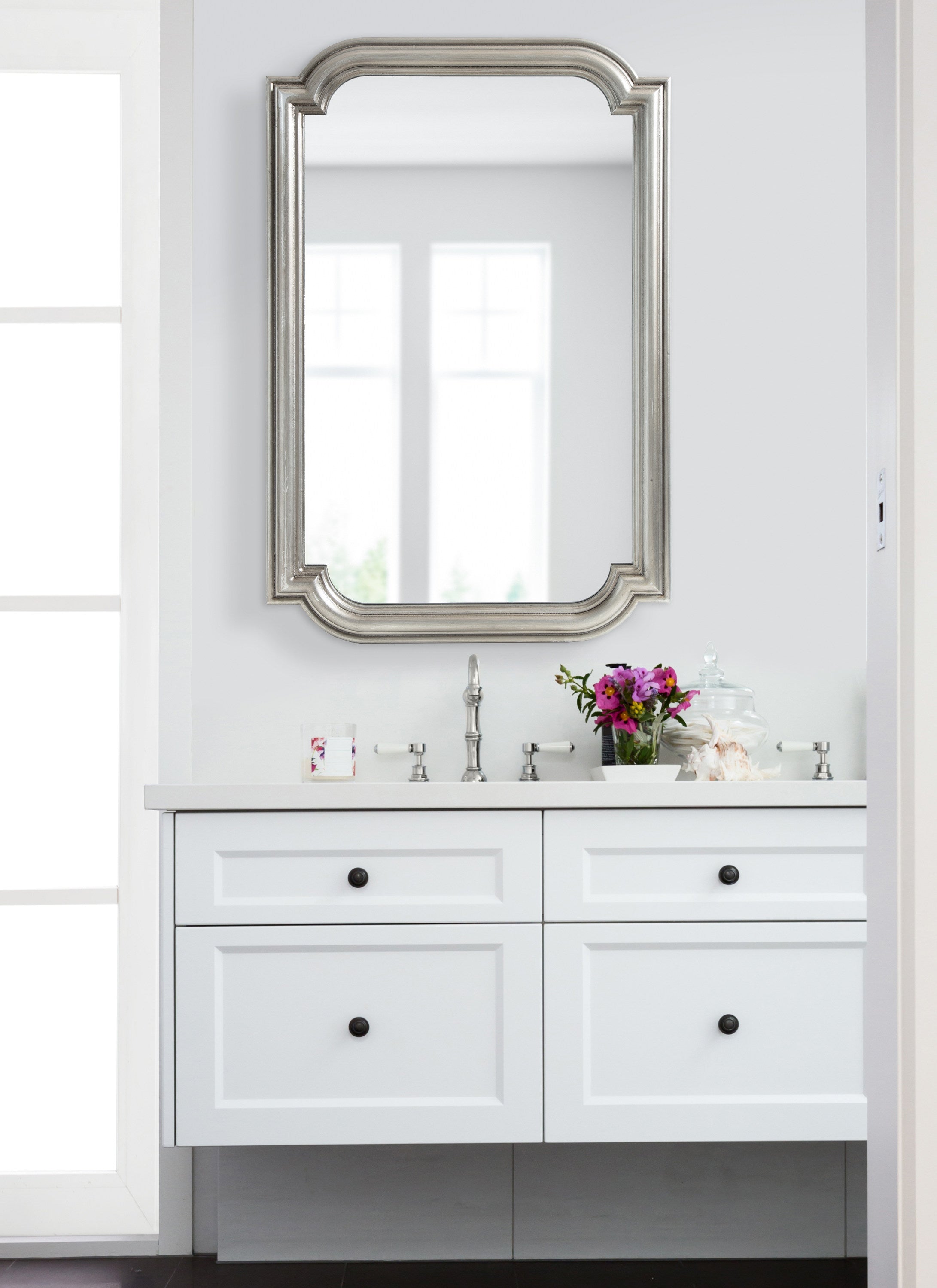Scallop Mirror Silver 24x36 7