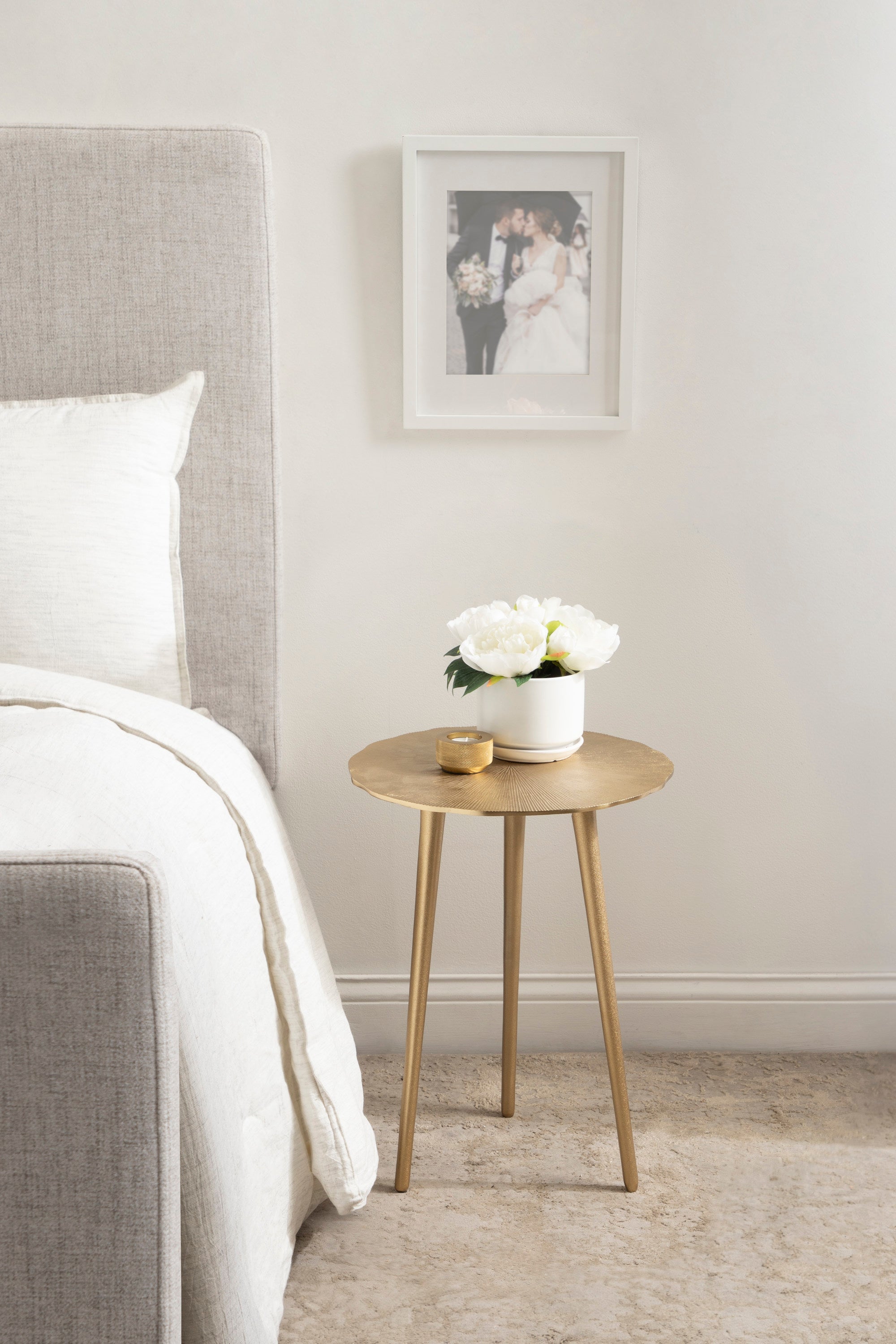 Sancia Round Side Table