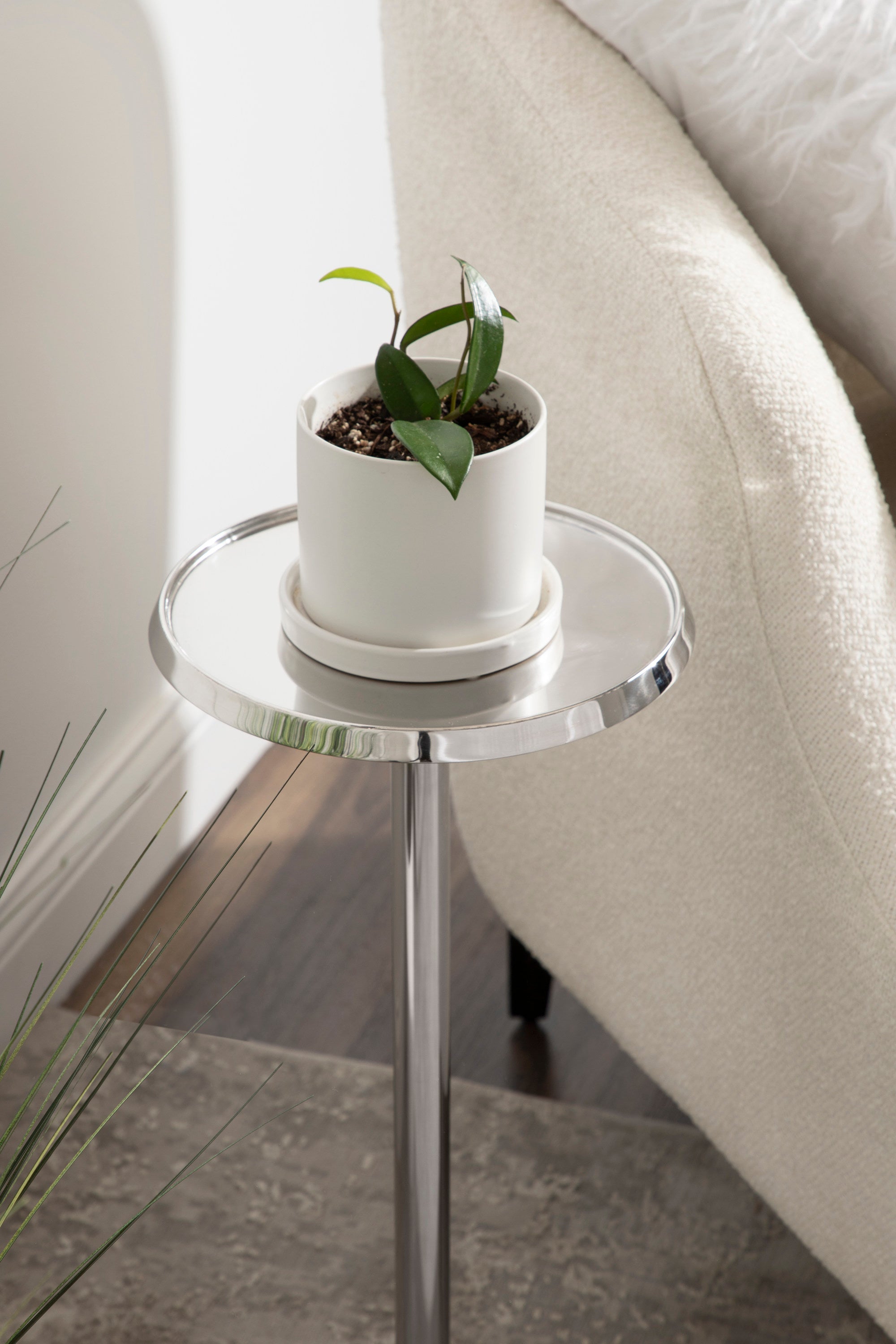 Drink Table Silver 9x9x23 7