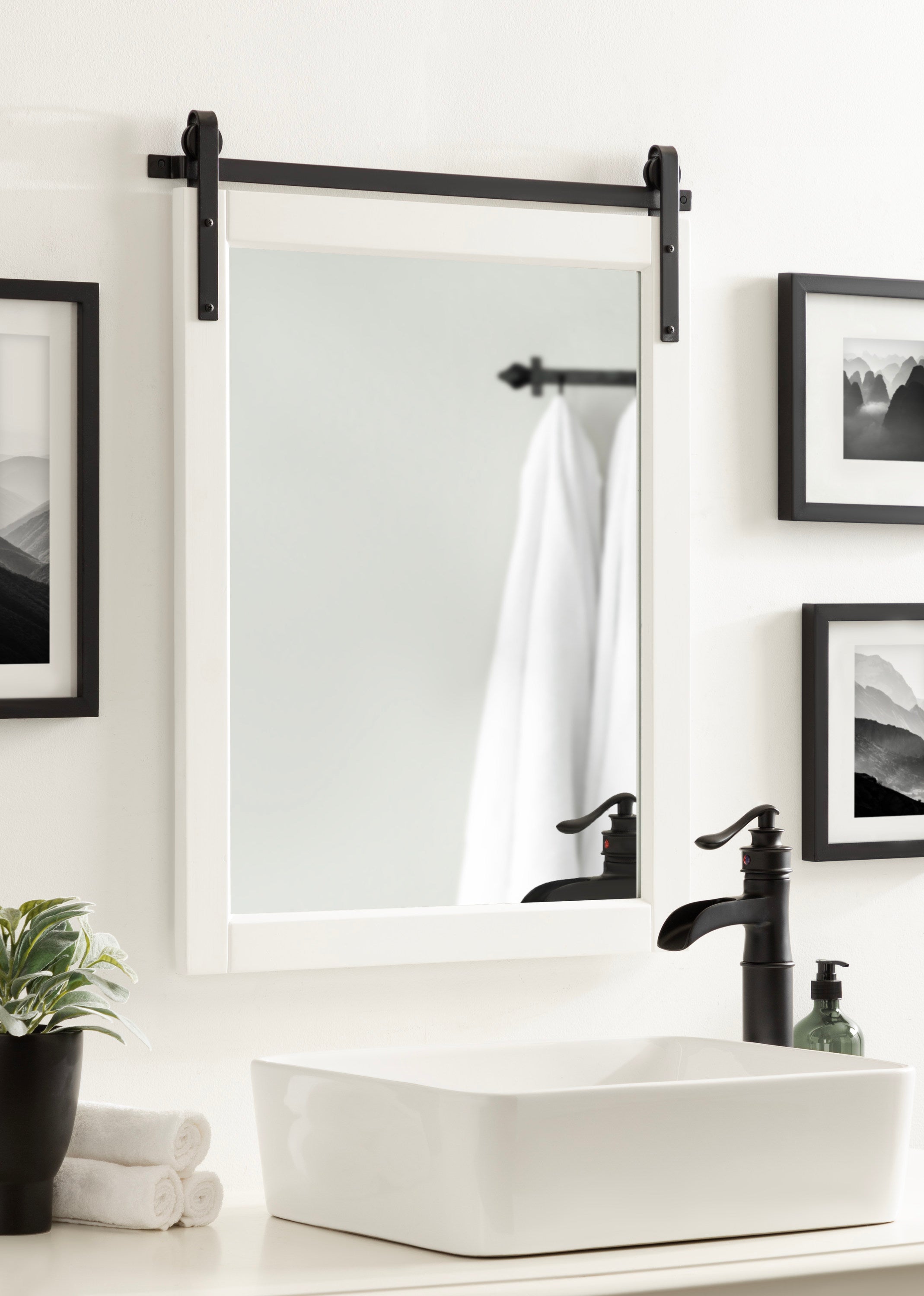 Skylan Decorative Wall Mirror