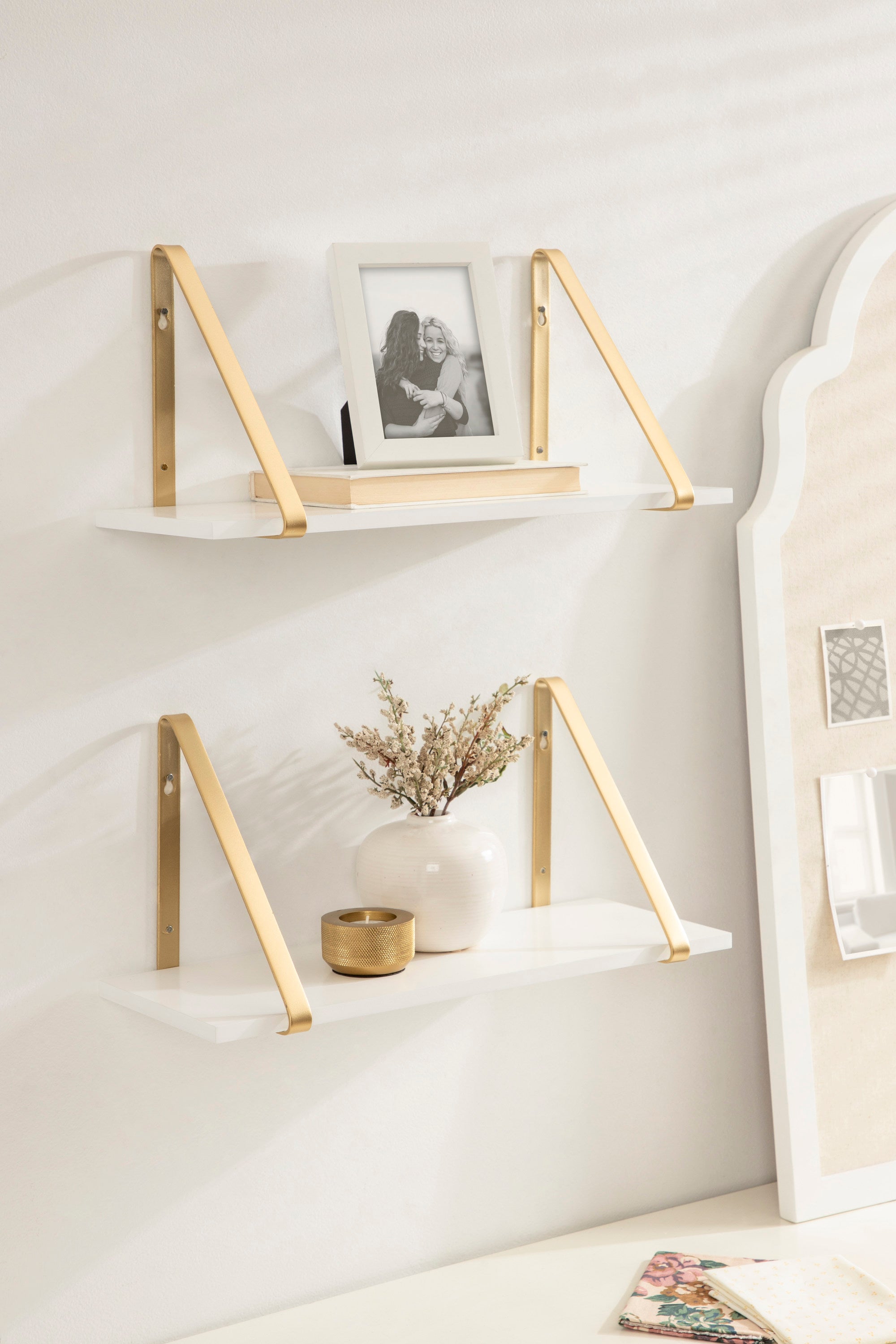 Floating Shelf White Gold 2 Pk-18" 7