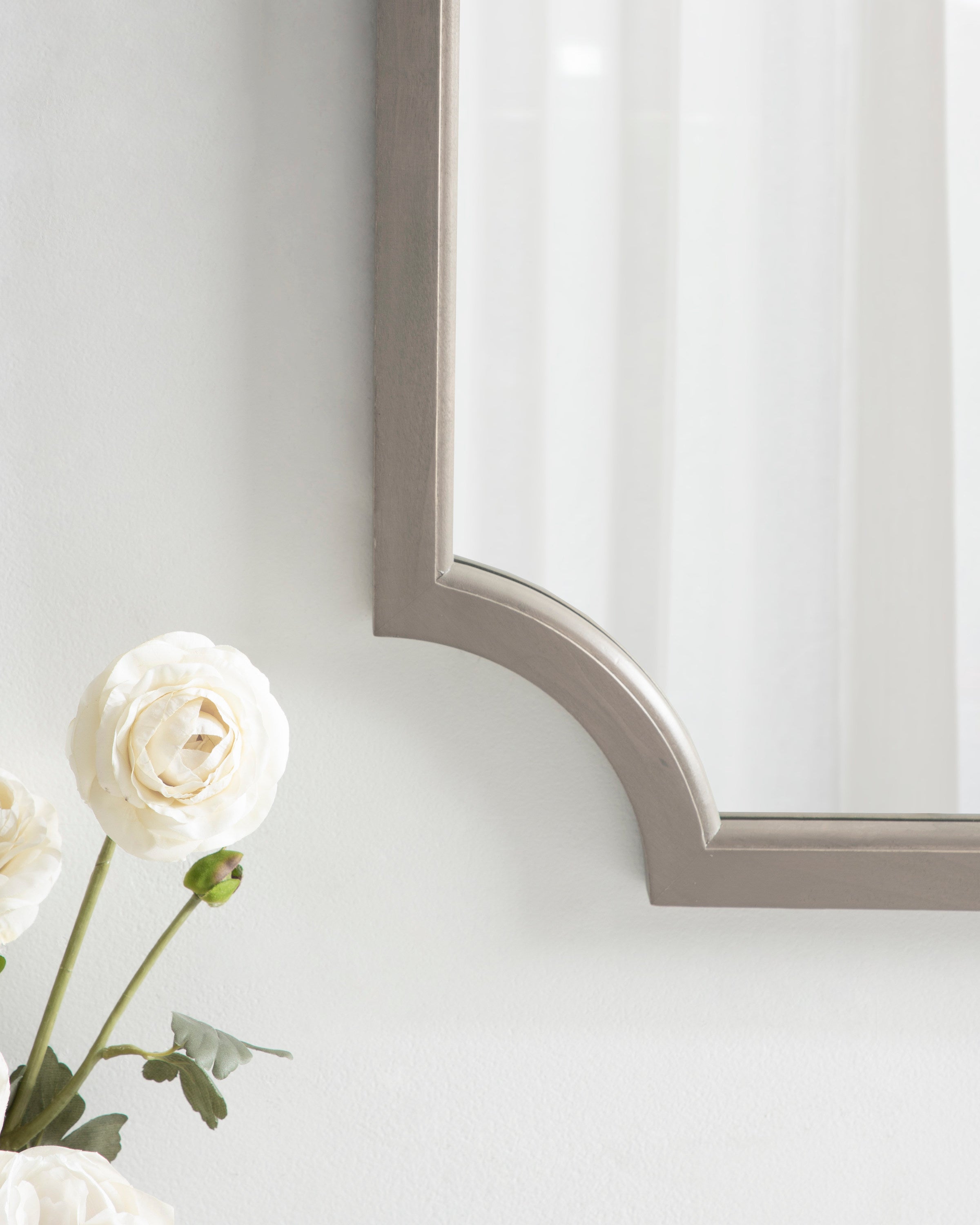 Scallop Mirror Distressed Gray 24x36 7