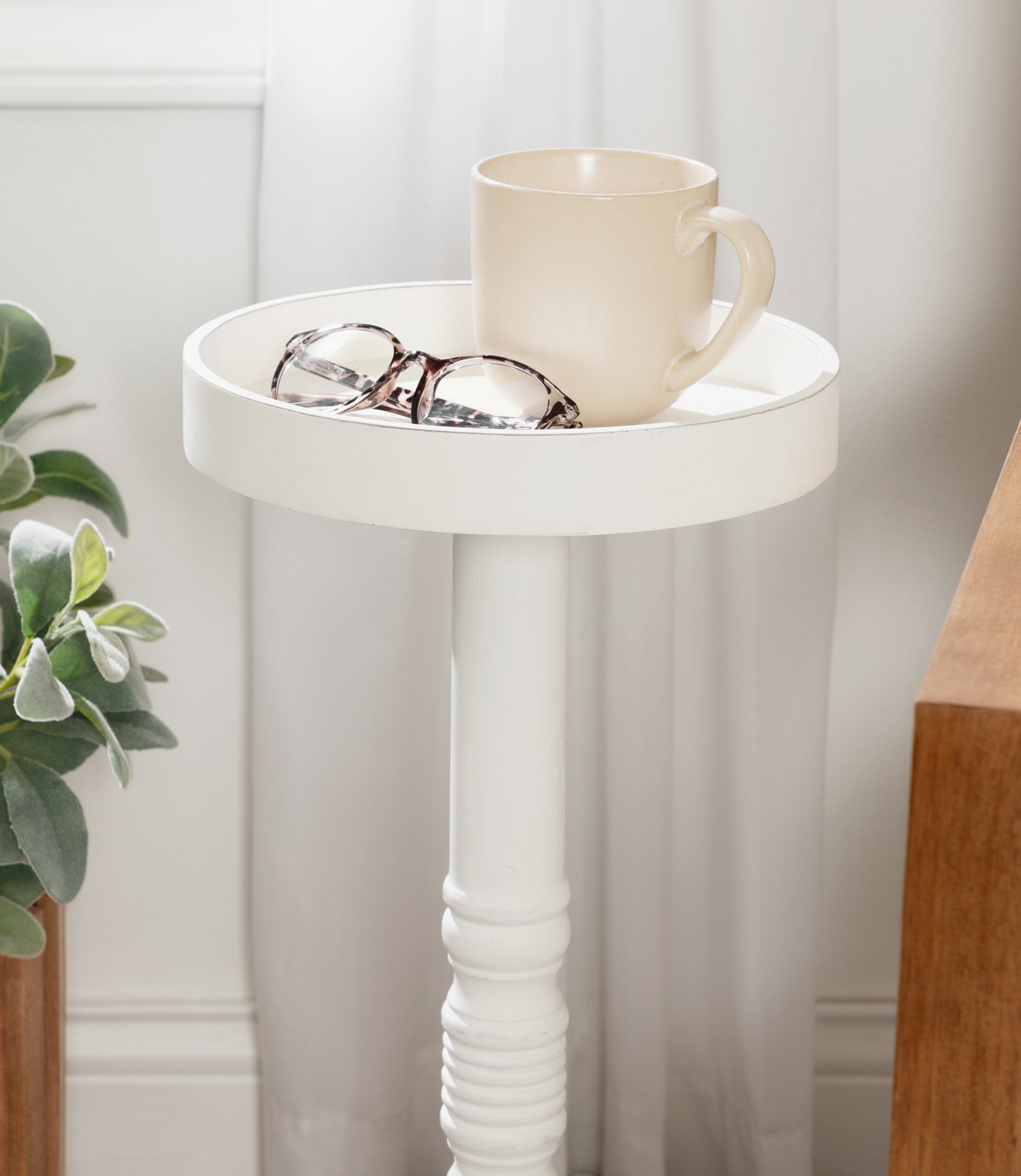 Drink Table White 10x10x22 7