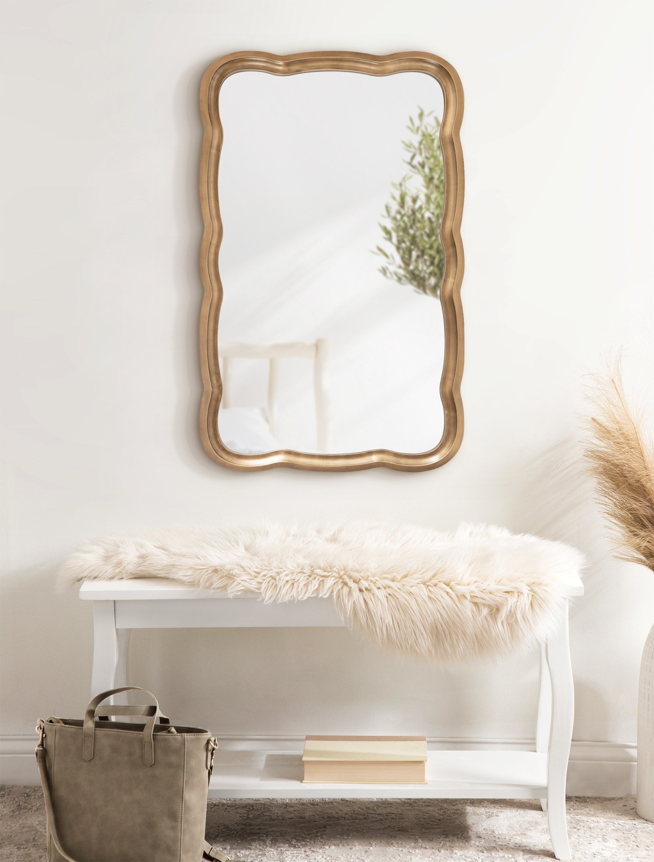 Hatherleigh Scallop Wood Wall Mirror – kateandlaurel