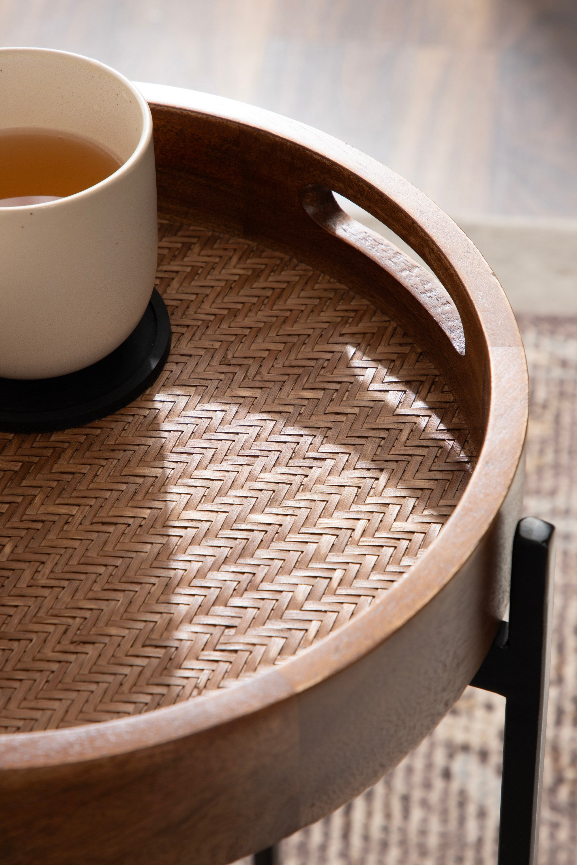 Smita Round Tray Table