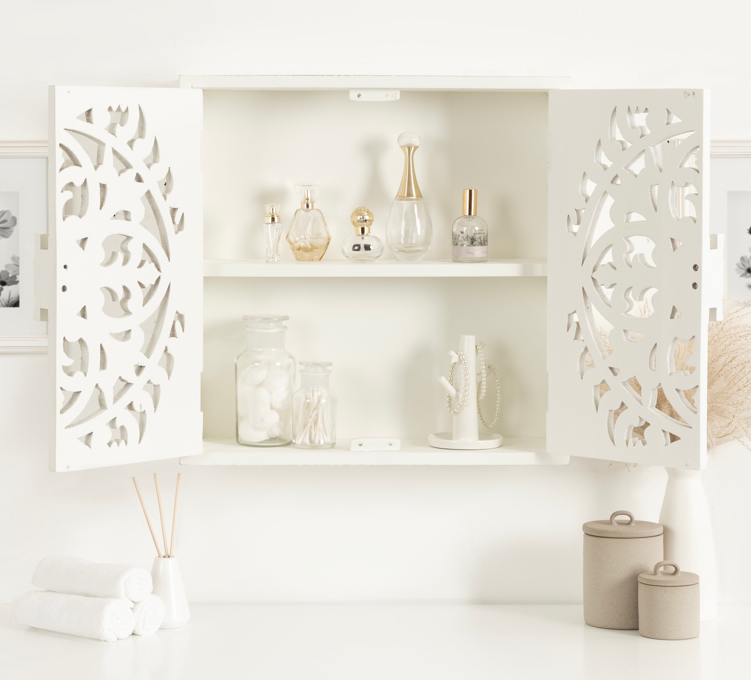 Cabinet White 20x6x20 8