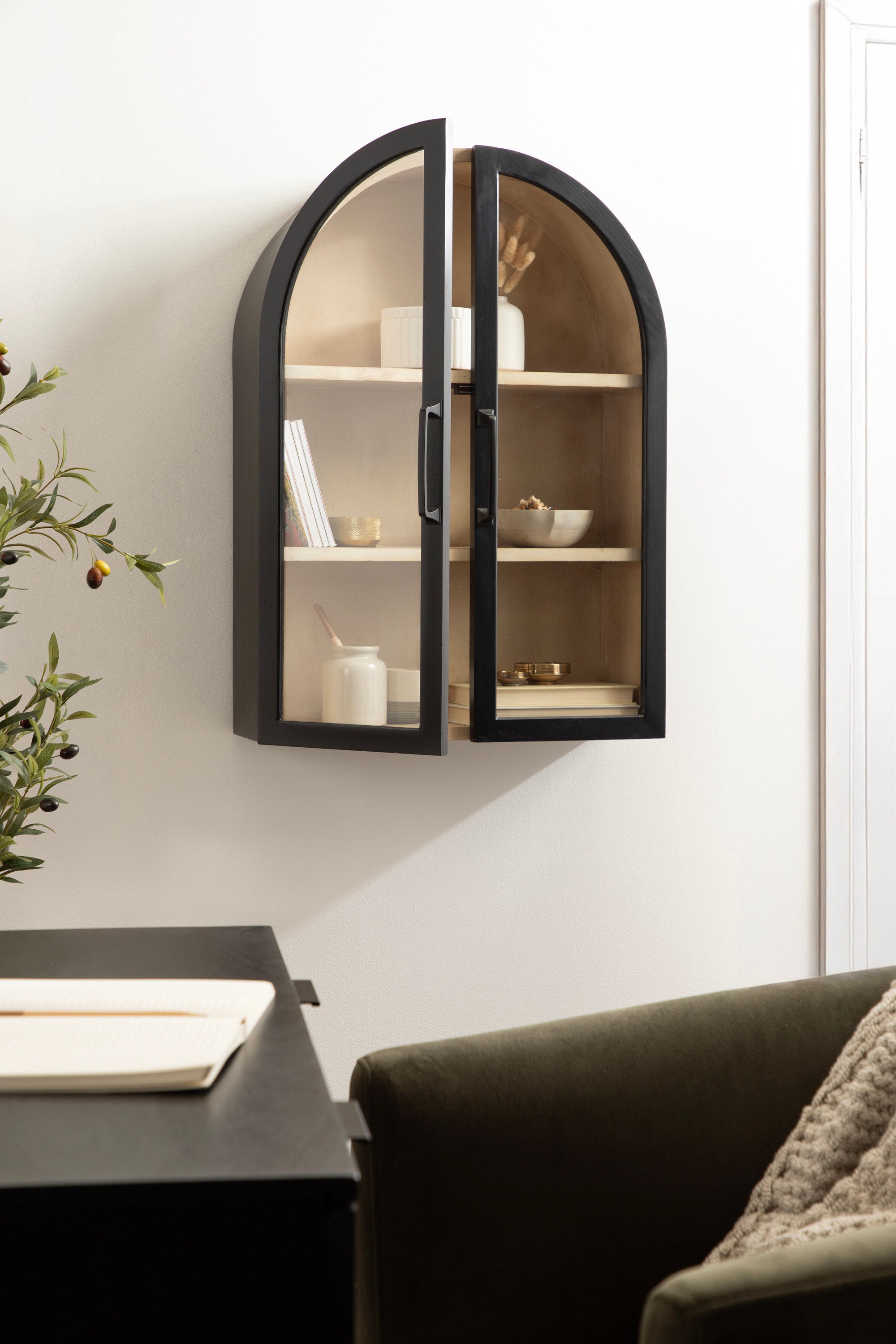 Cabinet Black 21x8x30 8