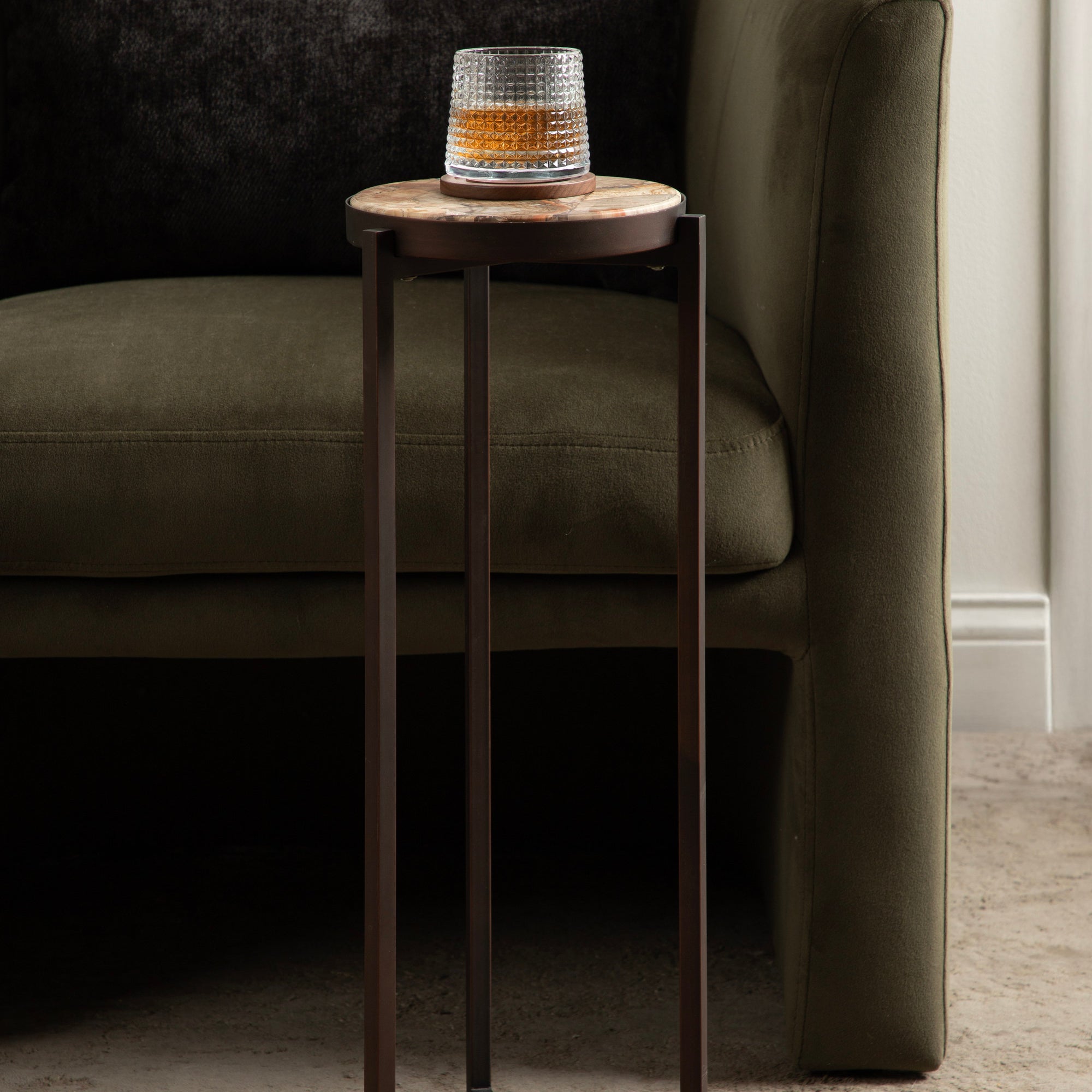 Drink Table Brown Bronze 9x9x23 7