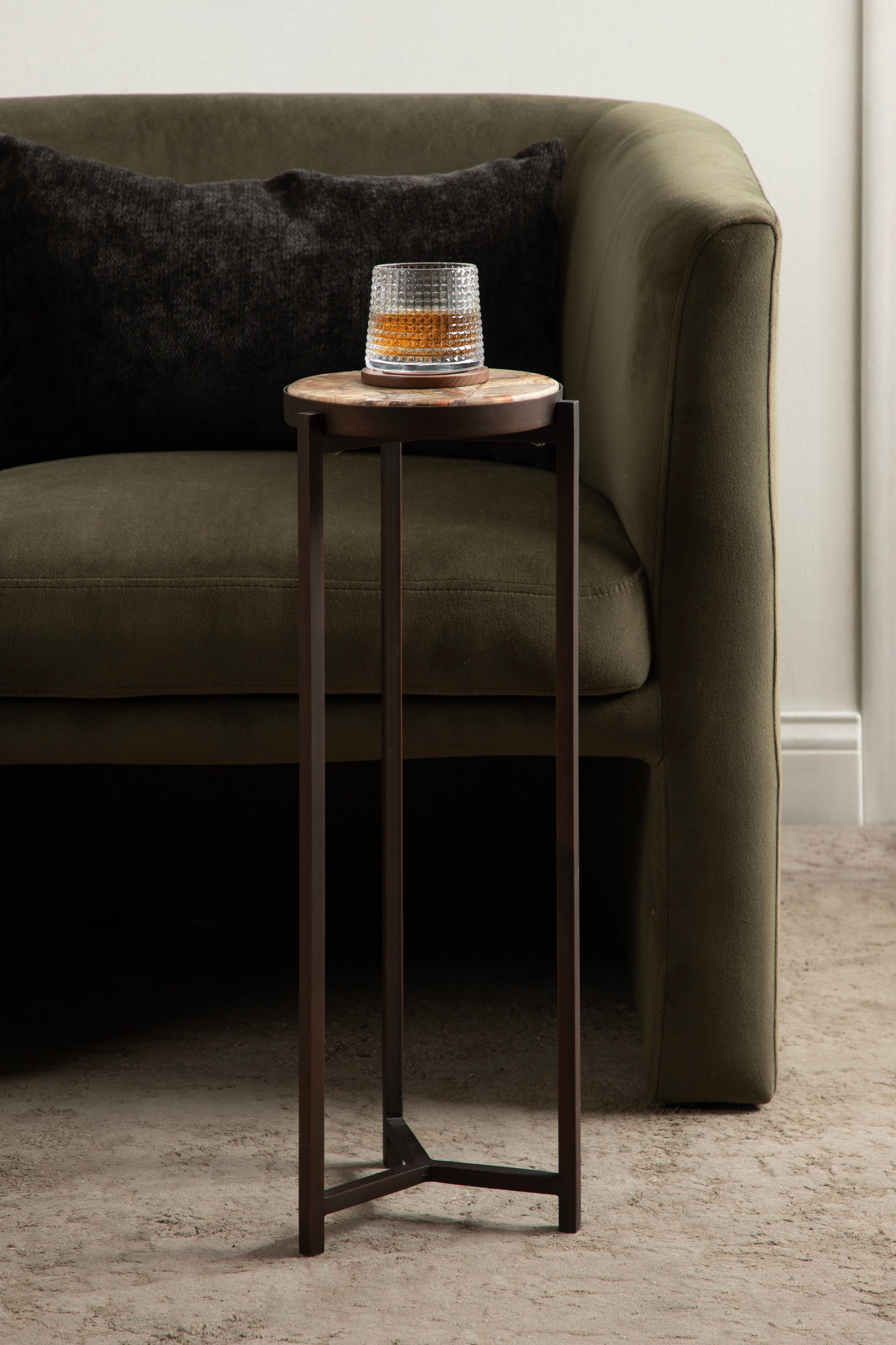 Drink Table Brown Bronze 9x9x23 7