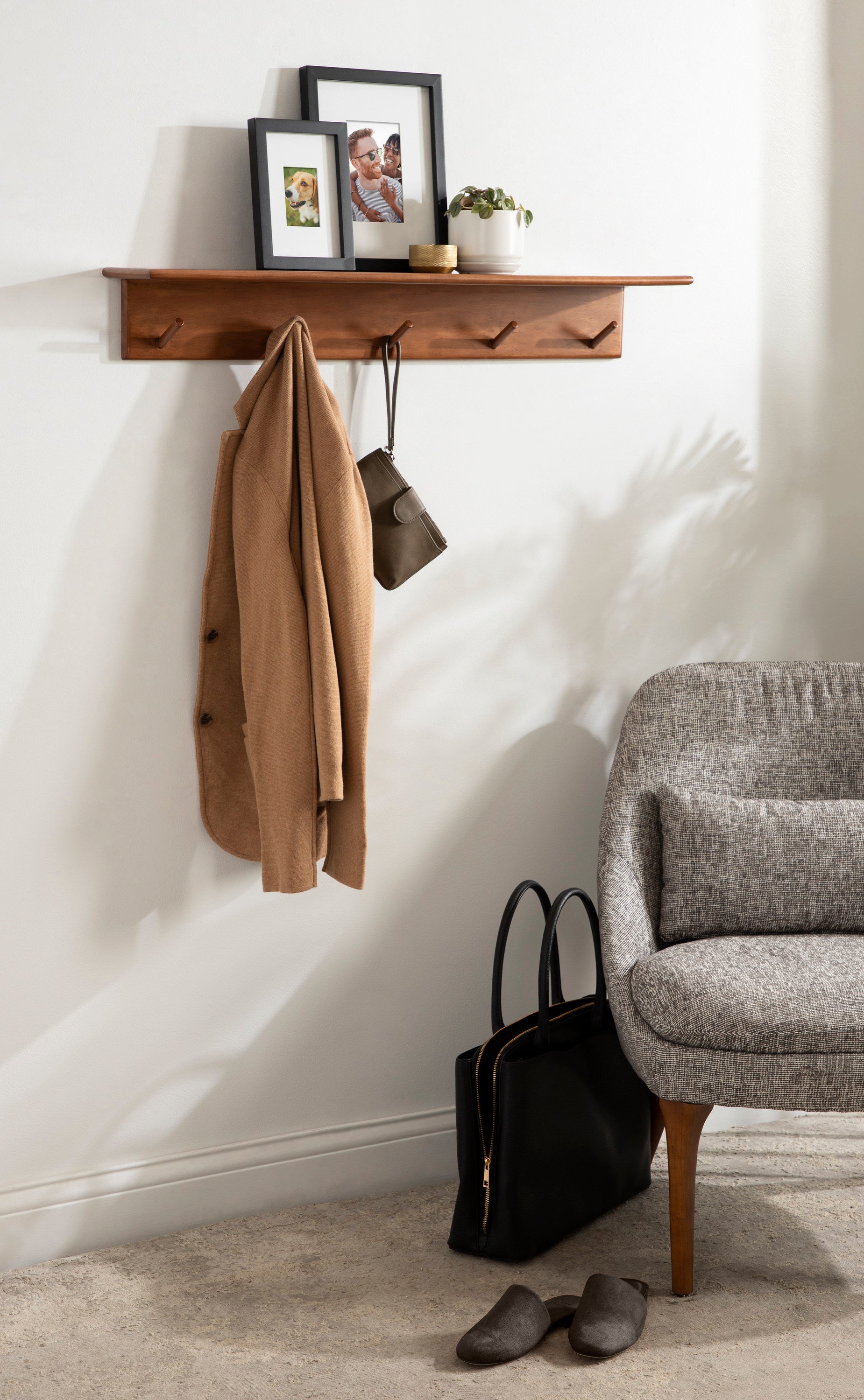 Alta Wood Shelf with 5 Posts