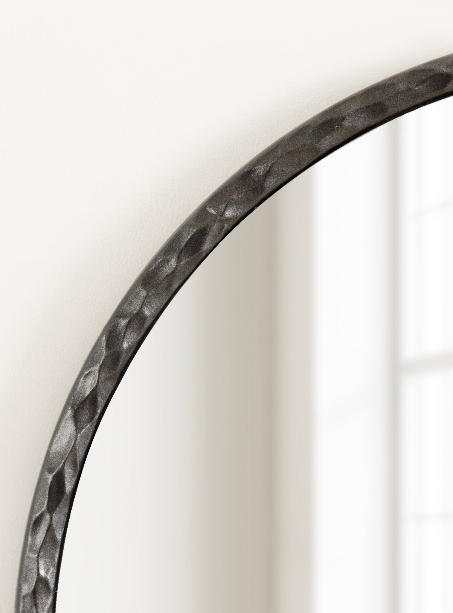 Jedda Decorative Wall Mirror