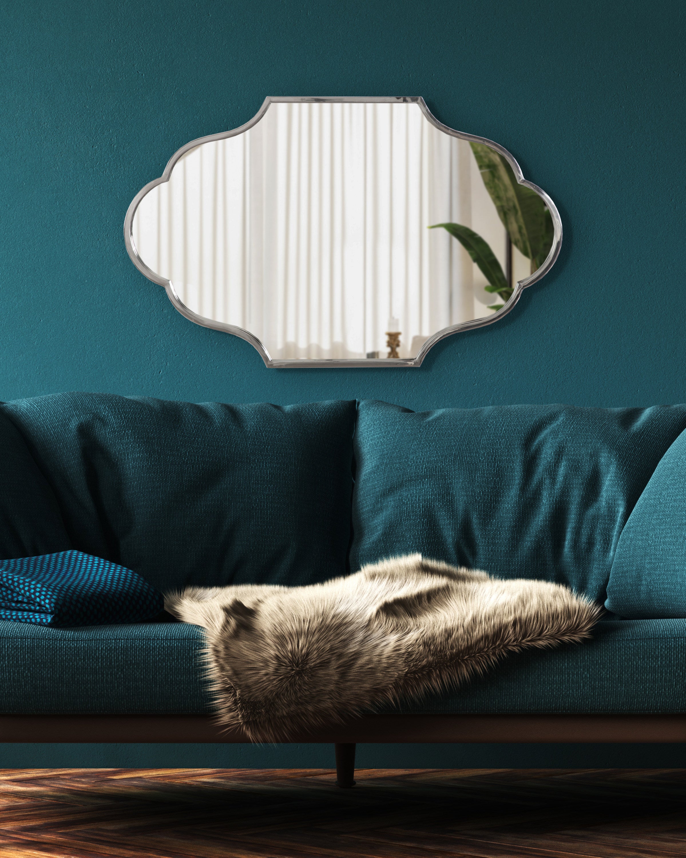 Scallop Mirror Silver 23x37 8