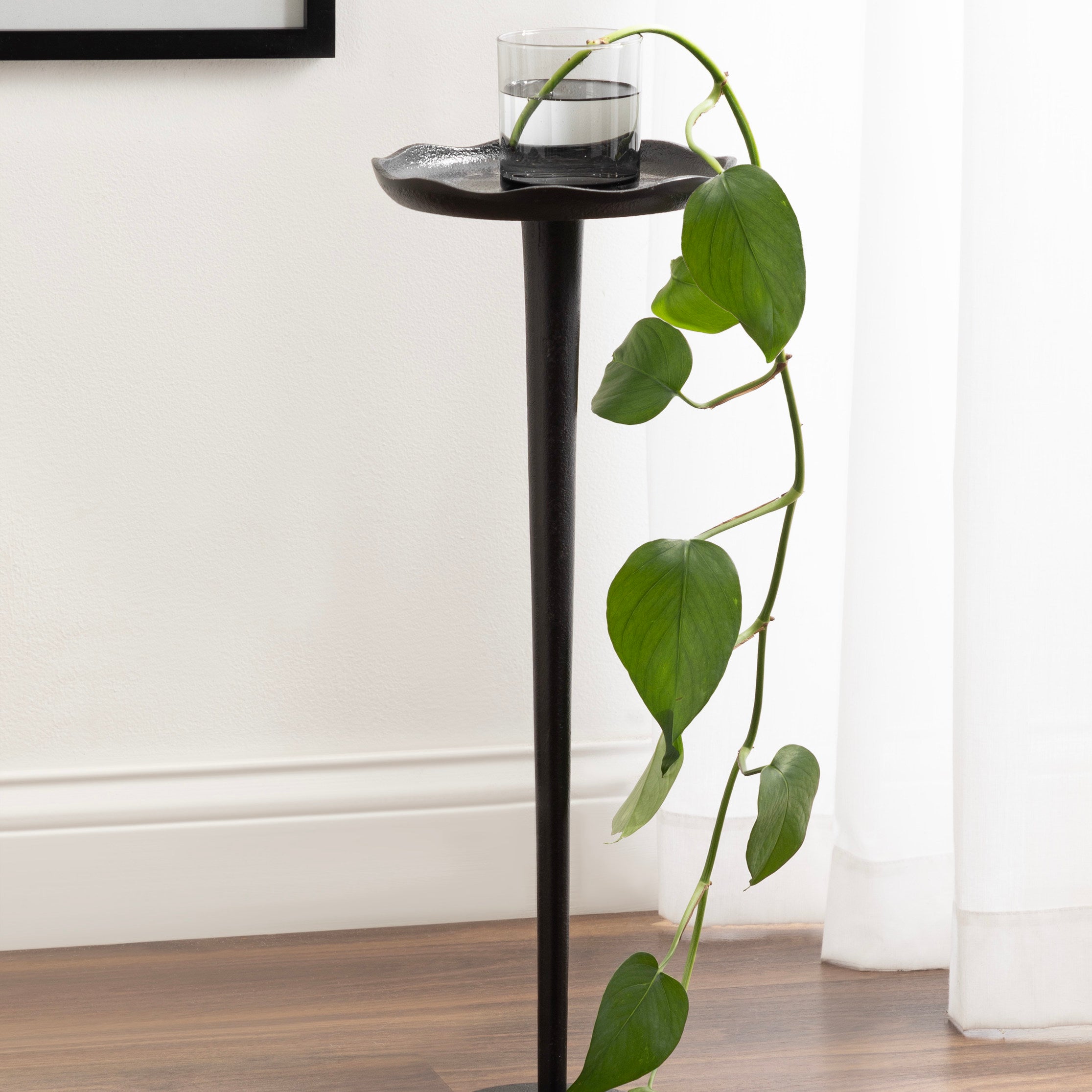 Drink Table Black 8x8x22 7