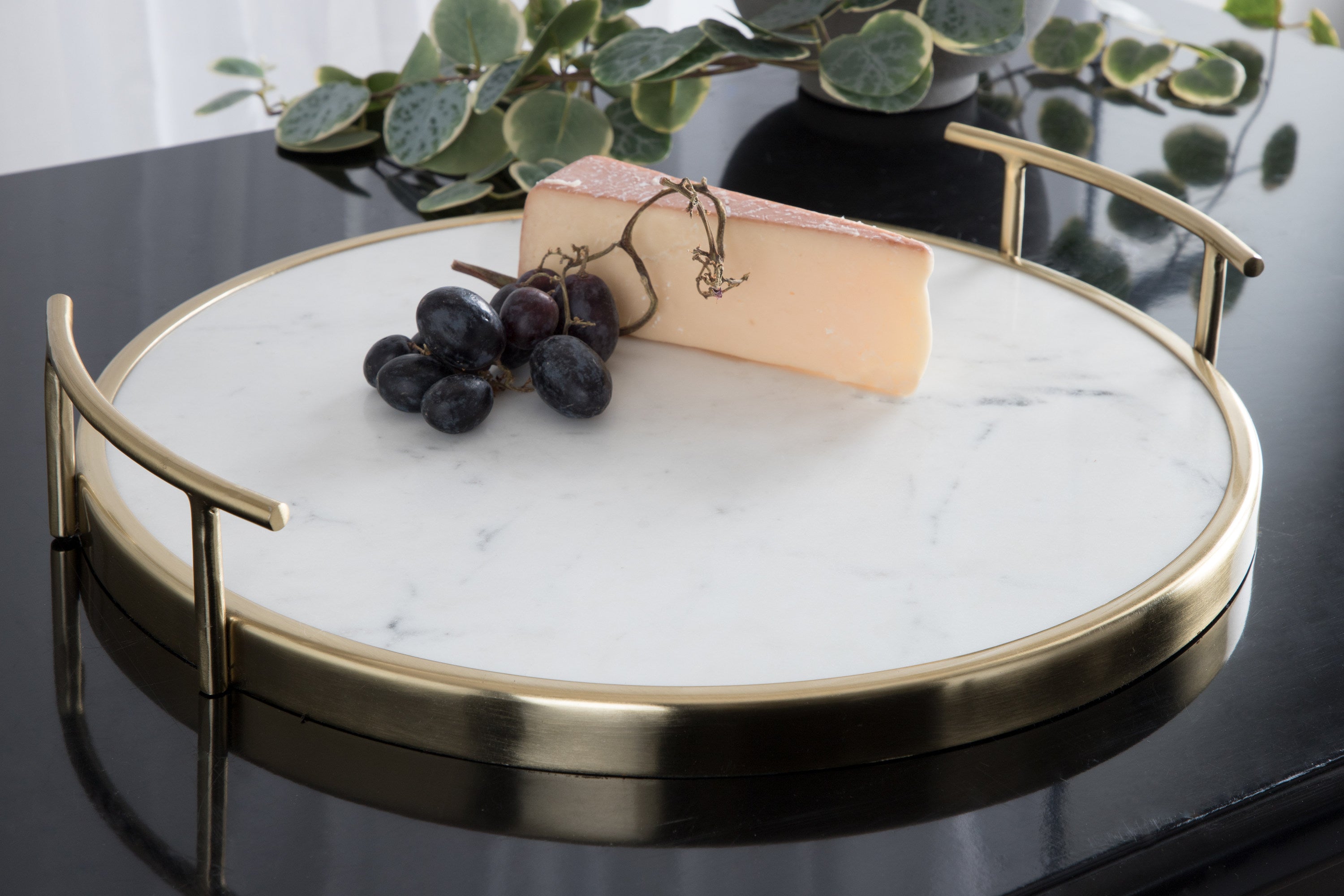 Serving Tray Gold 14" Diameter 8