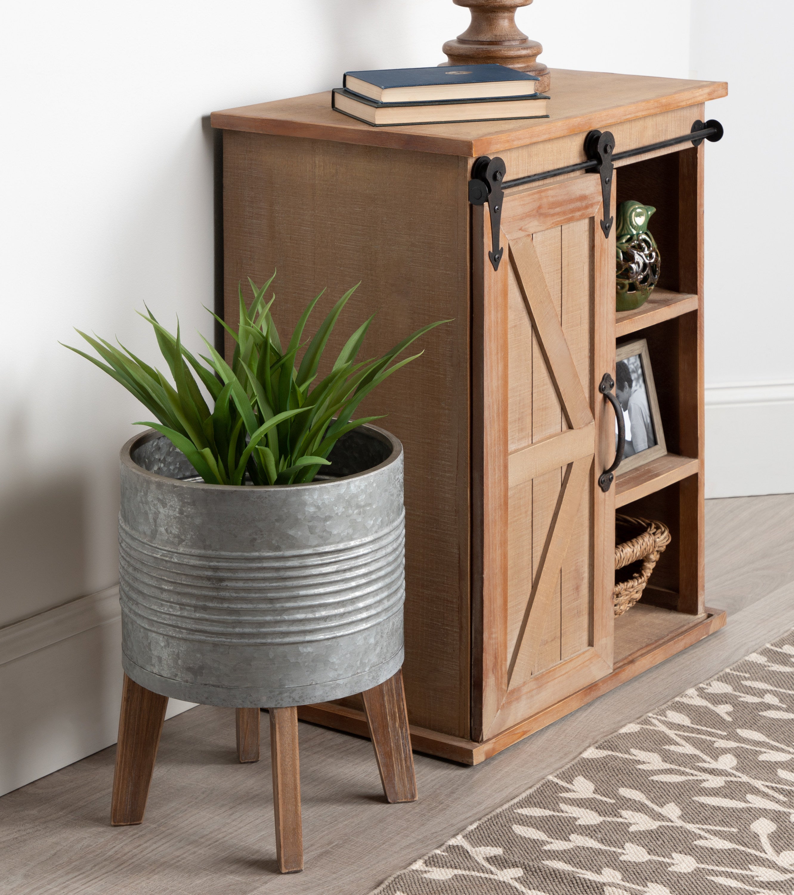 Freestanding Planter Rustic Brown Silver 11" Diameter 5