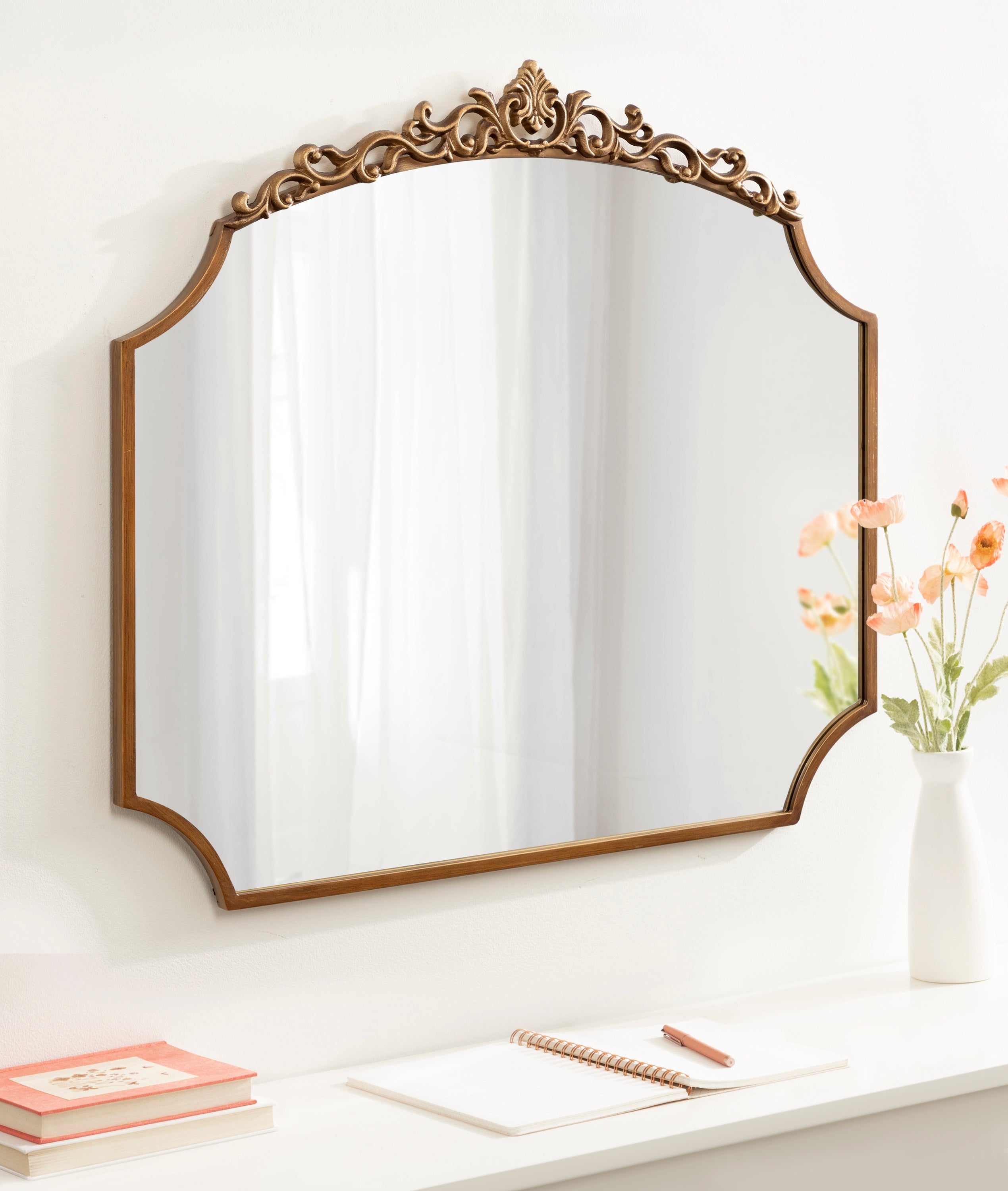 Scallop Mirror Gold 36x32 7